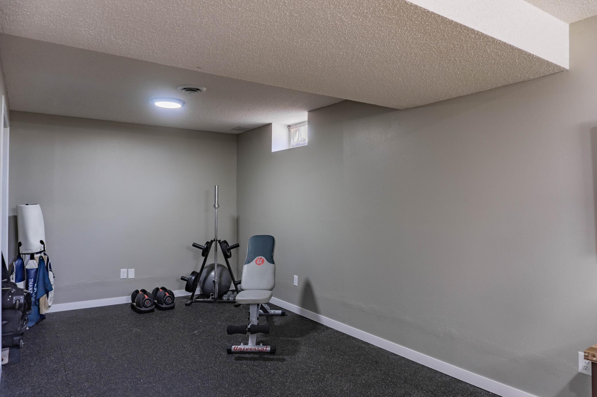 17216 Highland Drive Property Photo 48