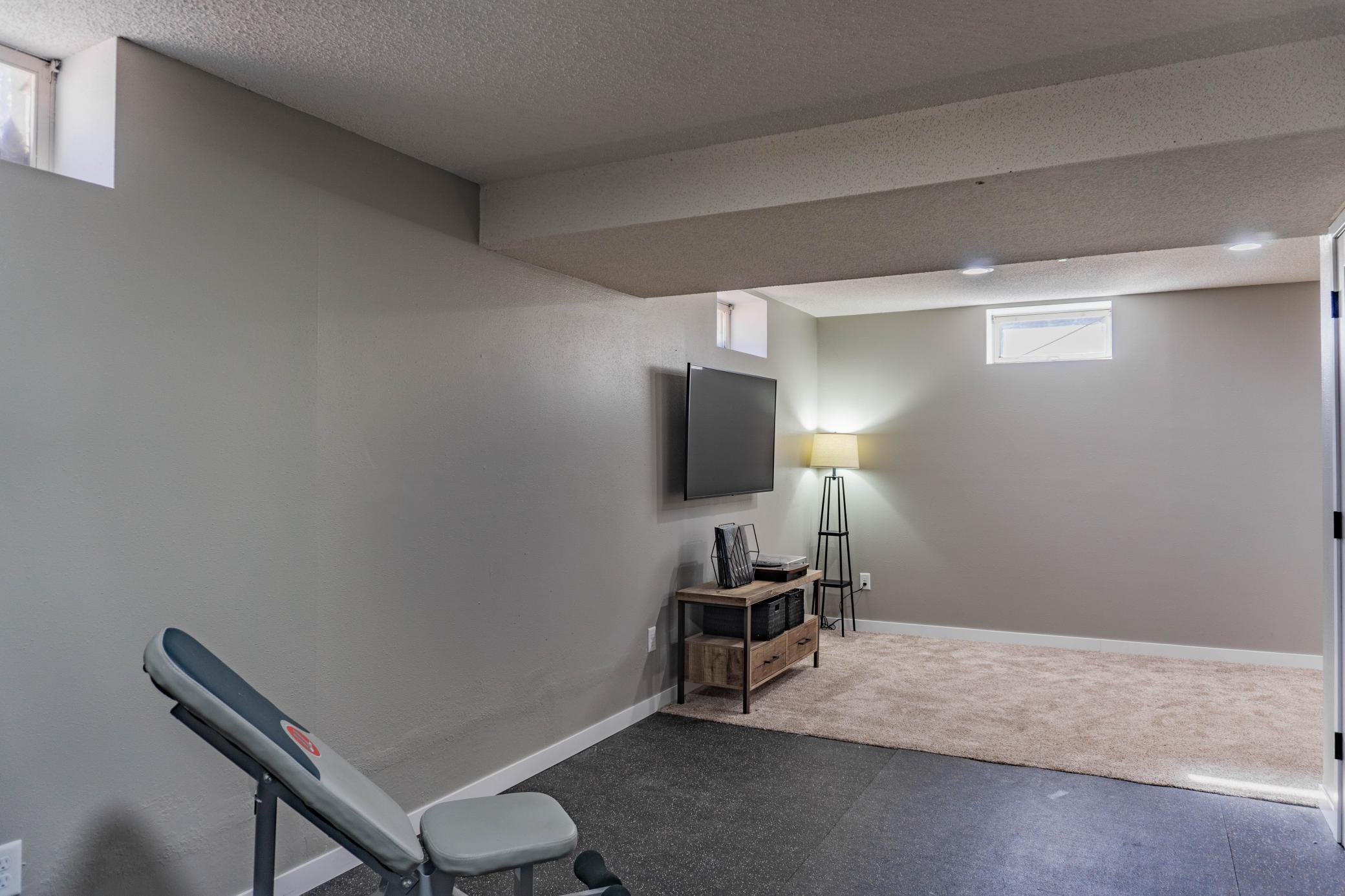 17216 Highland Drive Property Photo 49