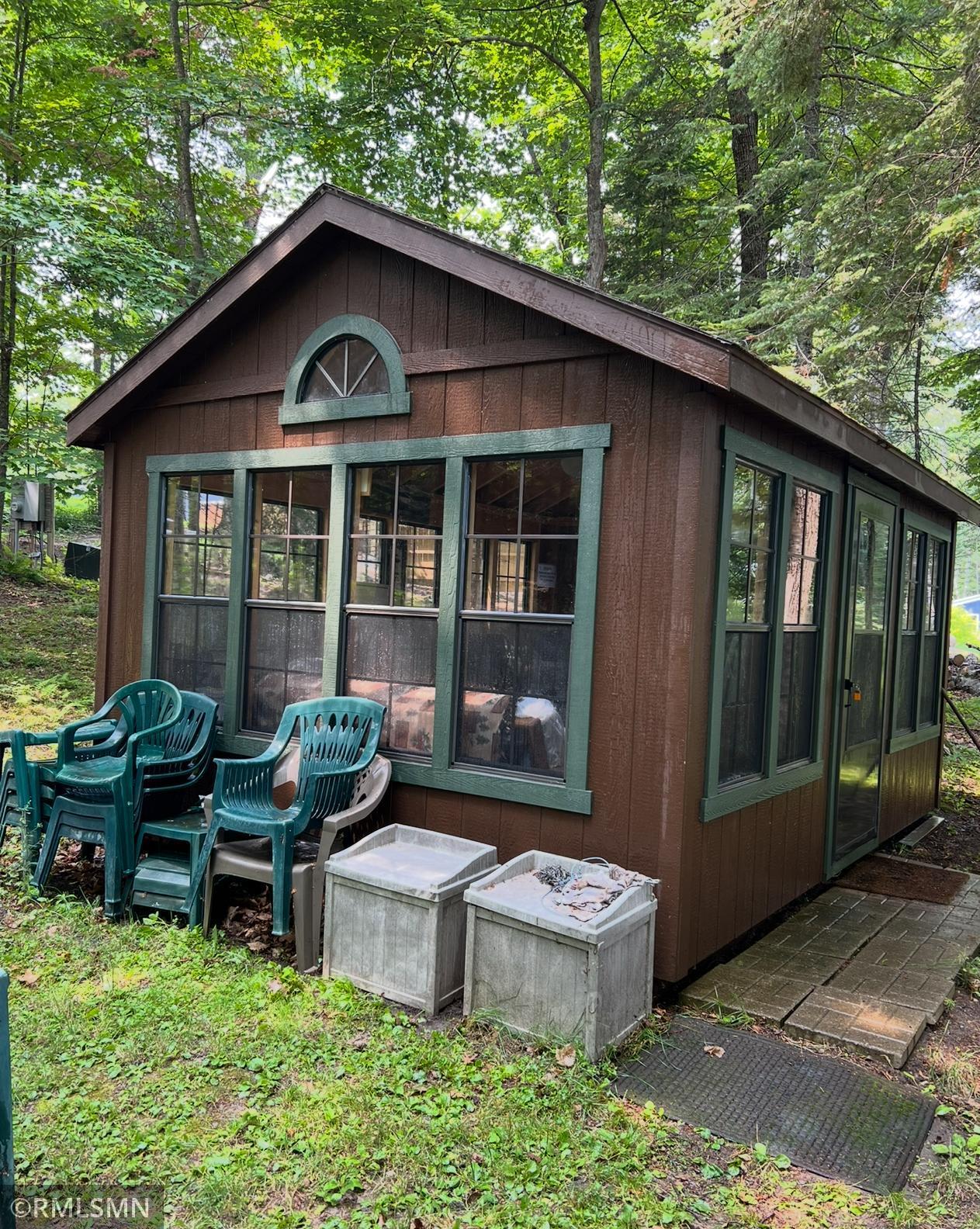 43826 Nature Avenue Property Photo 5