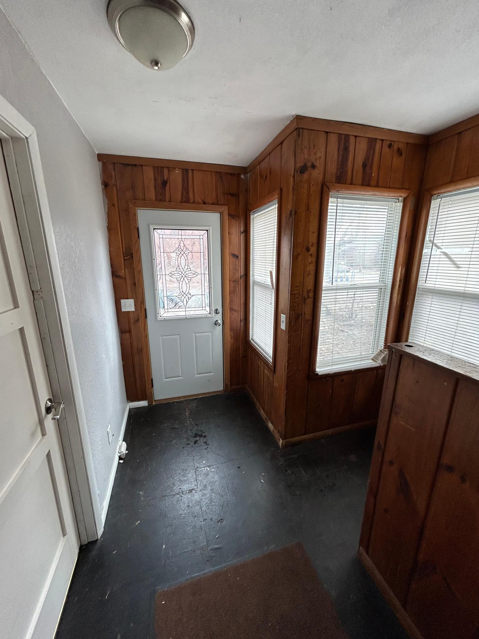 2105 Bryant Avenue Property Photo 4