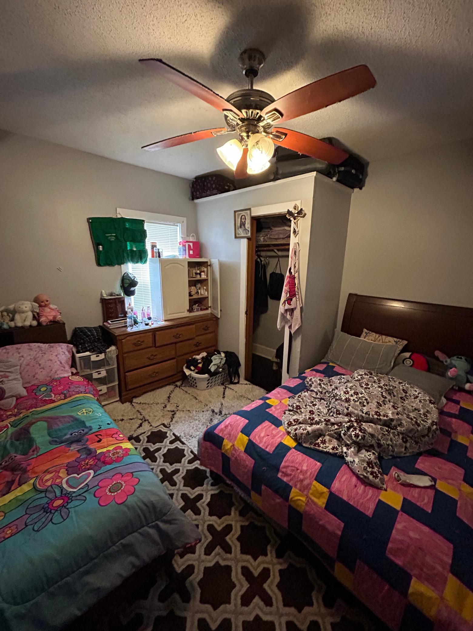 2105 Bryant Avenue Property Photo 9