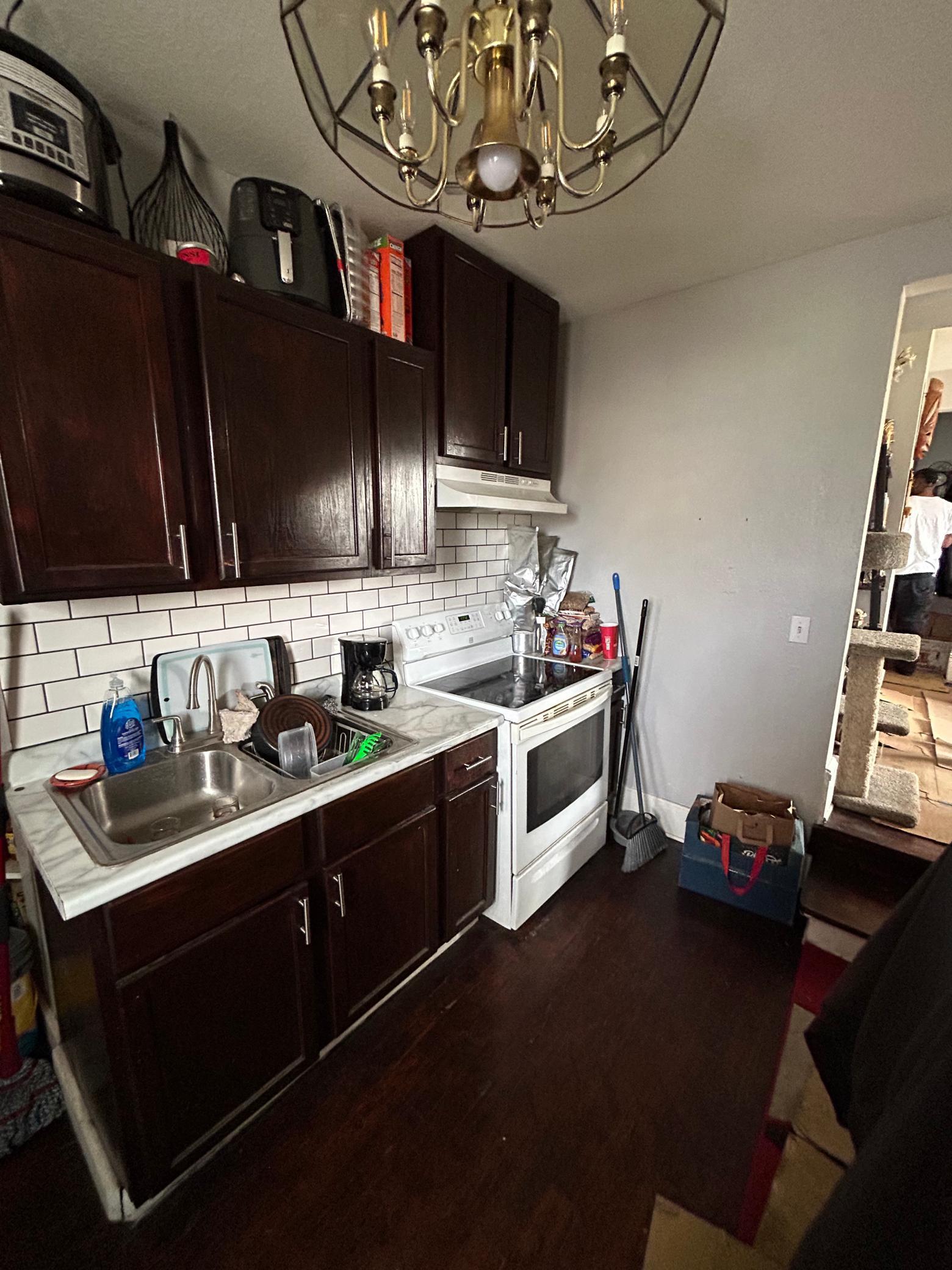 2105 Bryant Avenue Property Photo 39