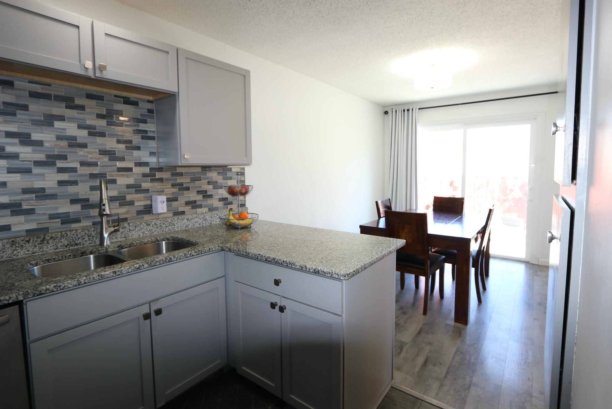 1522 Greenwood Court Property Photo 1