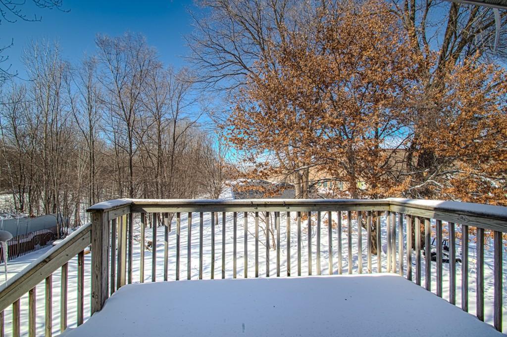 10330 Lever Street Property Photo 9
