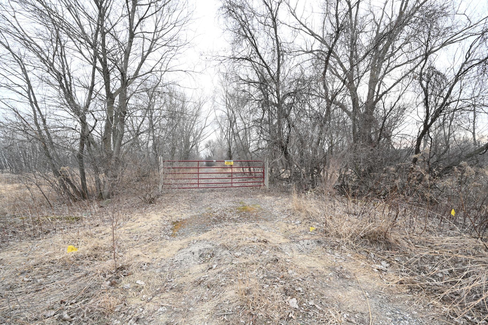 1660 Northdale Boulevard Property Photo 10