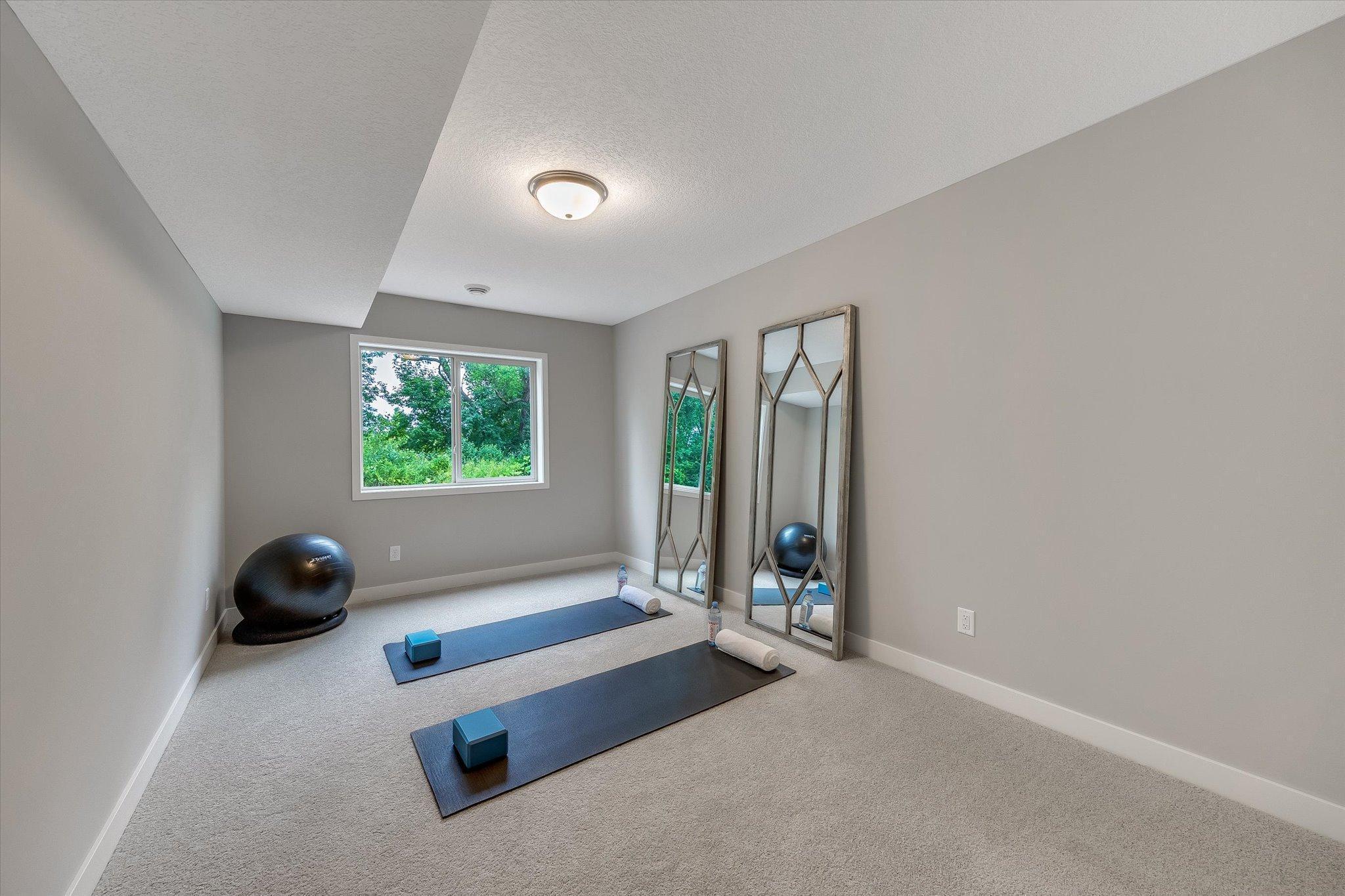 17740 Ellsworth Drive Property Photo 29