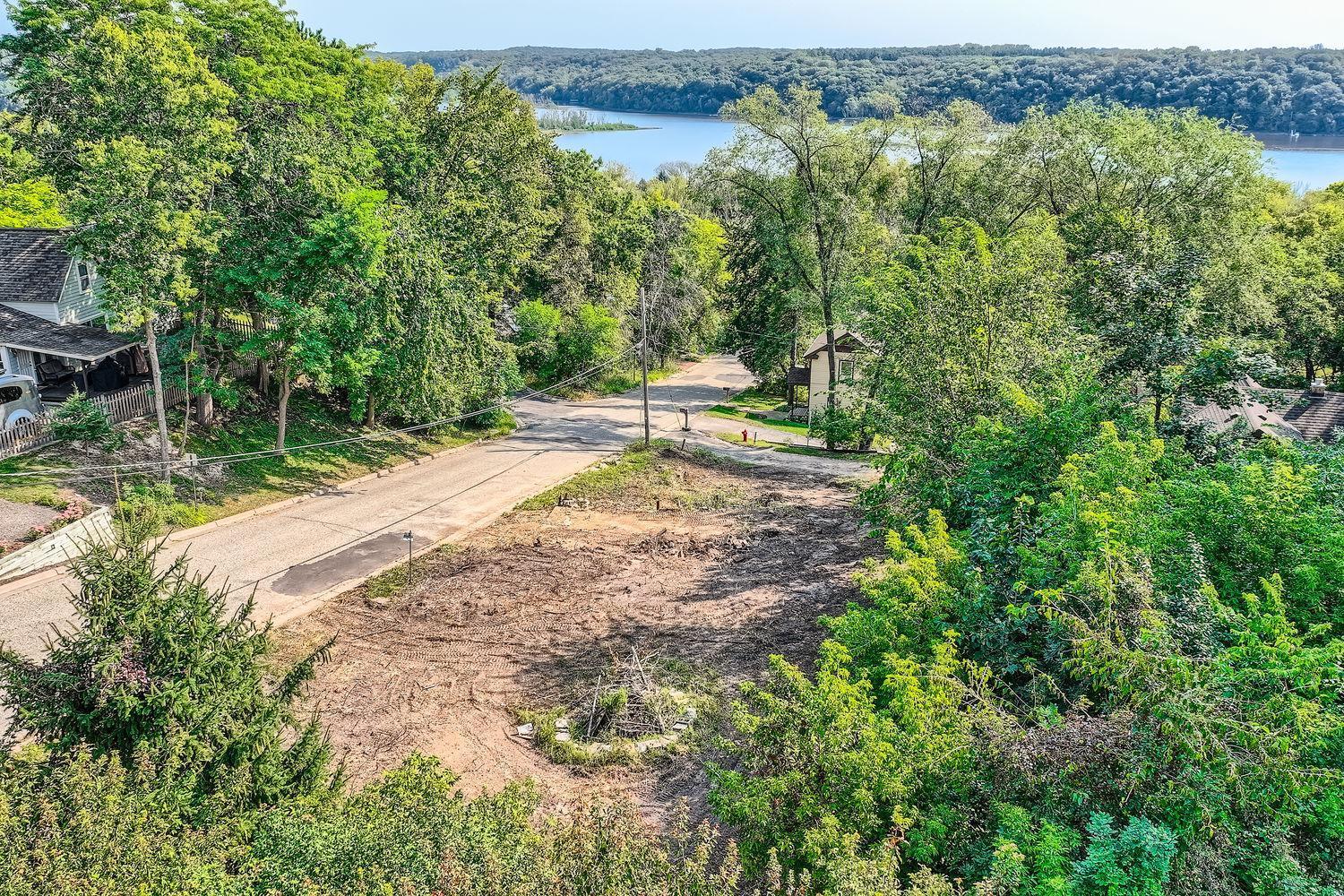 1824 1st Street Property Photo