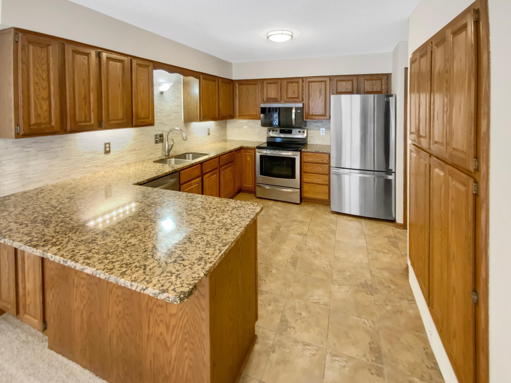 6991 Edenvale Boulevard Property Photo 4
