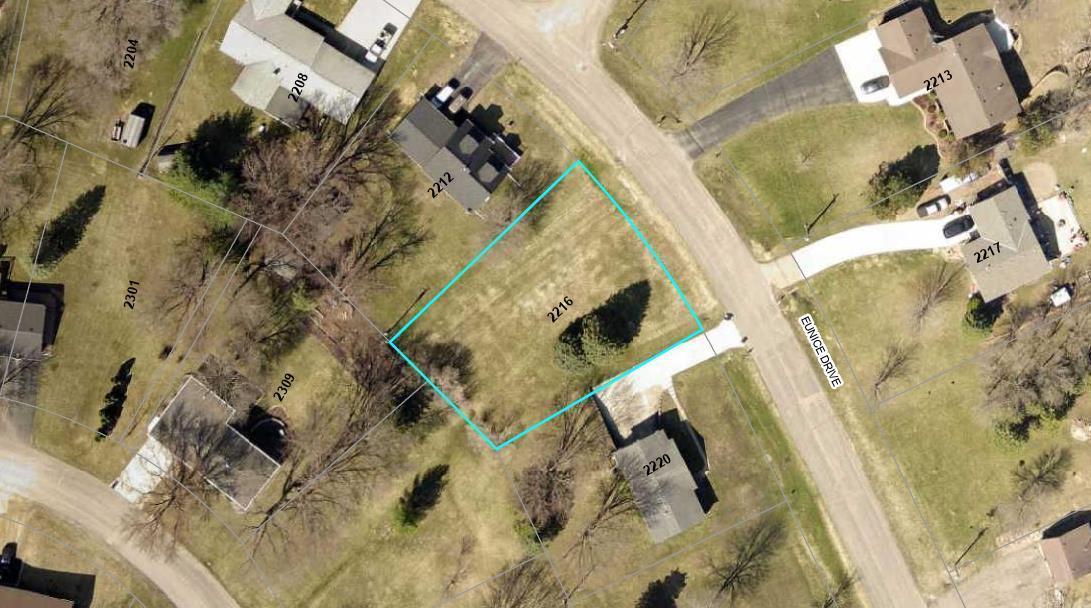 2216 Eunice Drive Property Photo 1