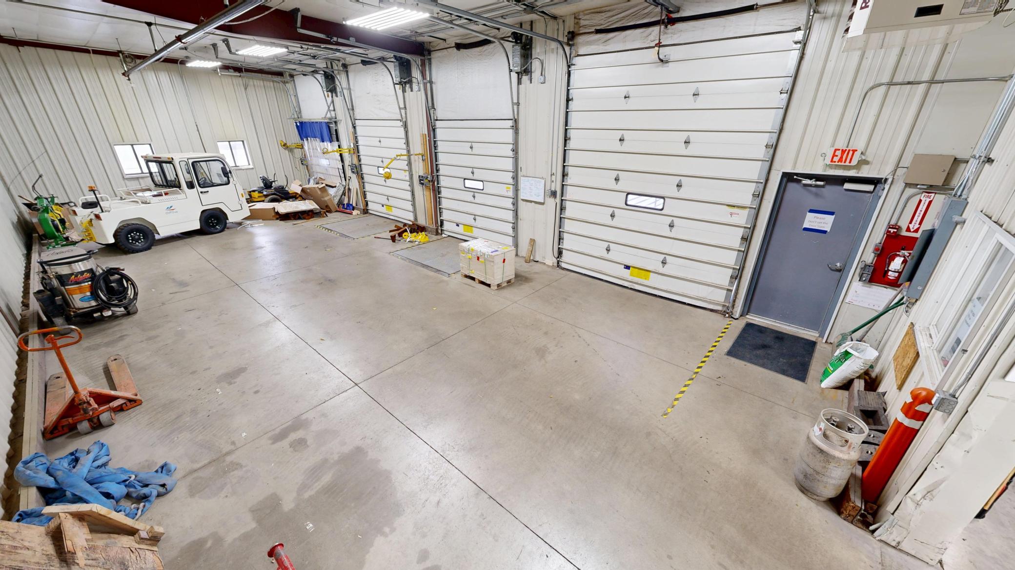308 Industrial Drive Property Photo 2