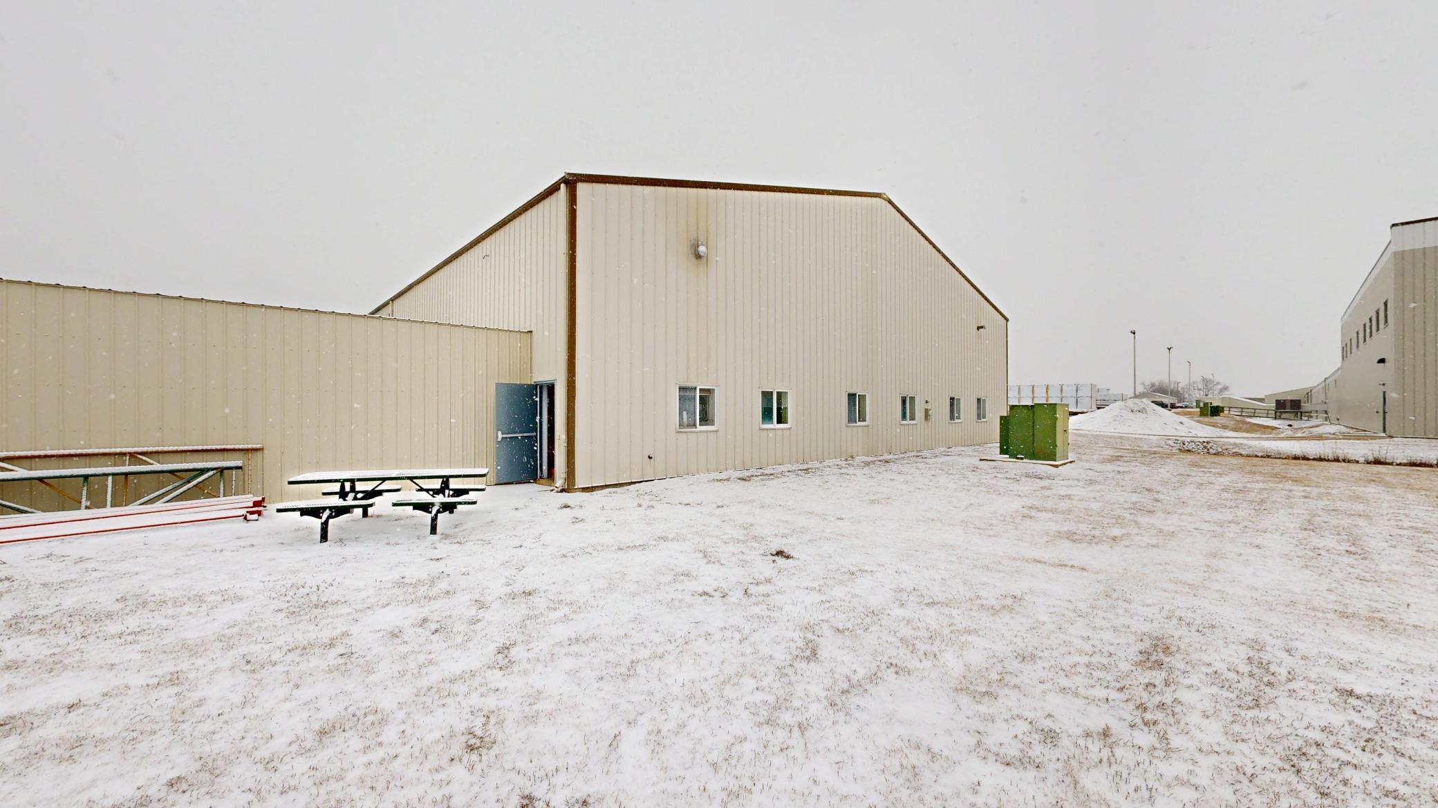 308 Industrial Drive Property Photo 36