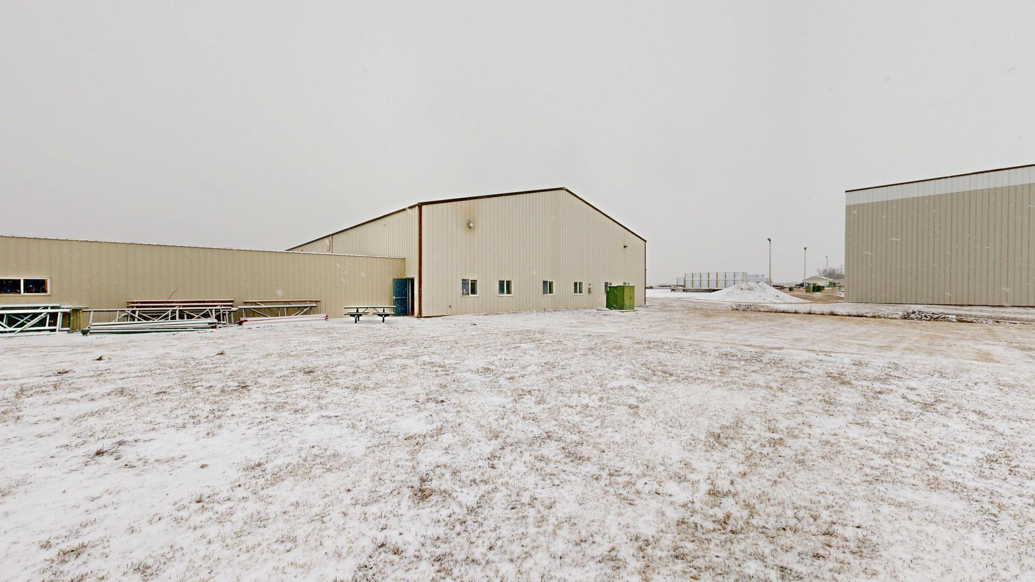 308 Industrial Drive Property Photo 37