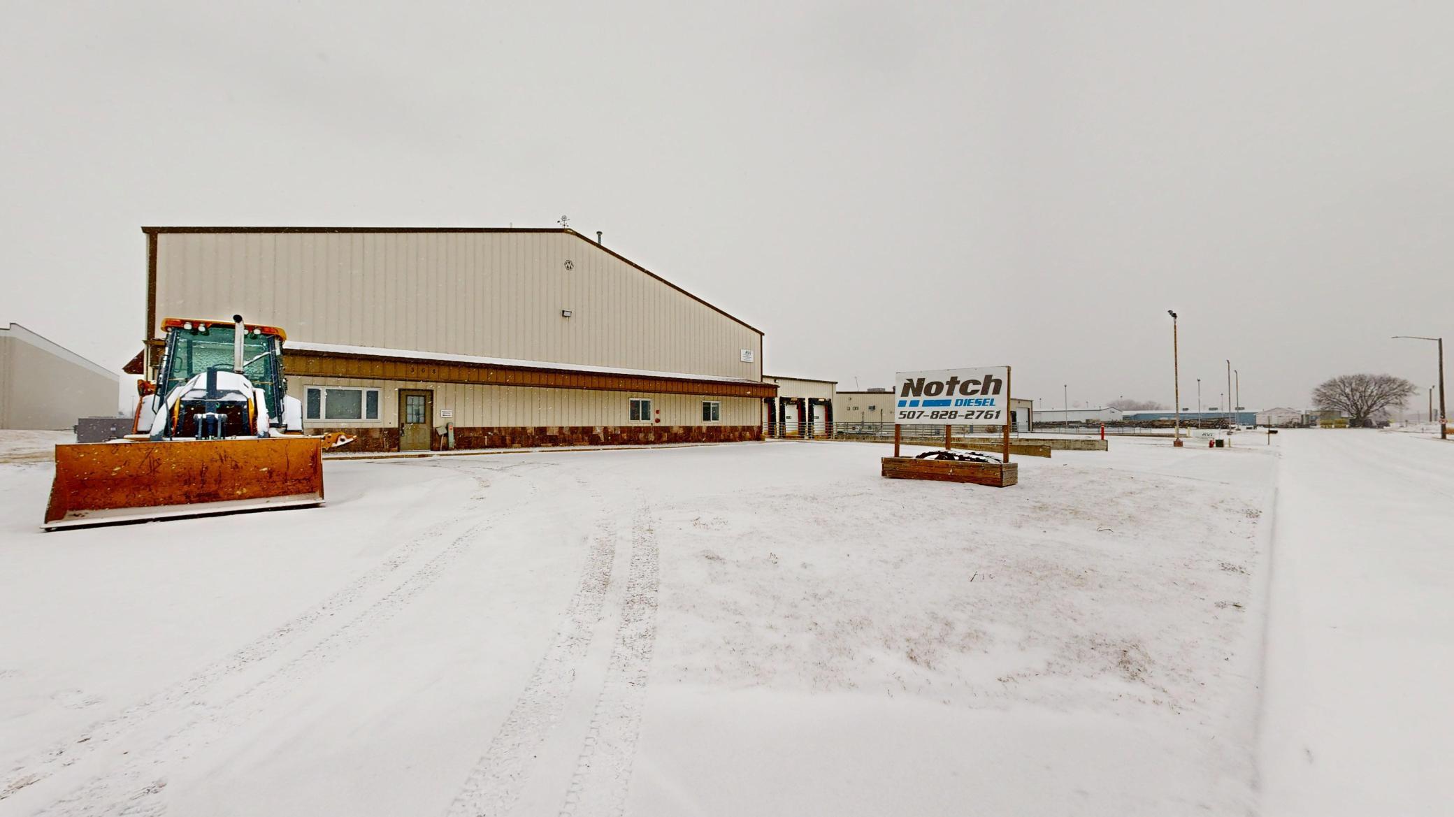 308 Industrial Drive Property Photo 40