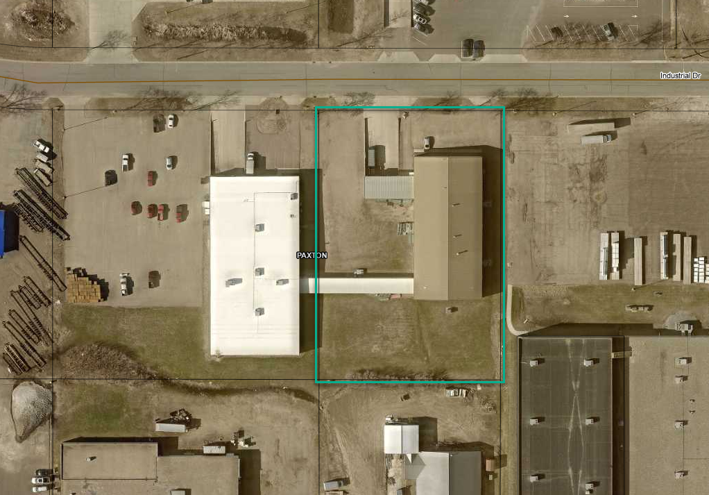 308 Industrial Drive Property Photo 43