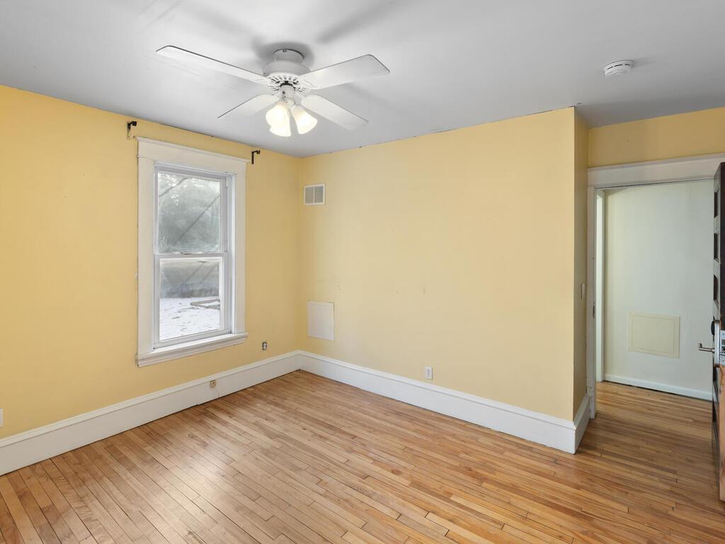 2017 Pleasant Avenue Property Photo 26