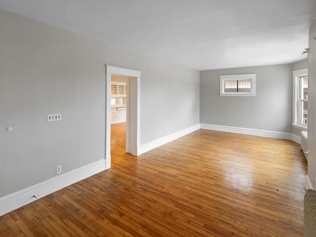 2017 Pleasant Avenue Property Photo 33