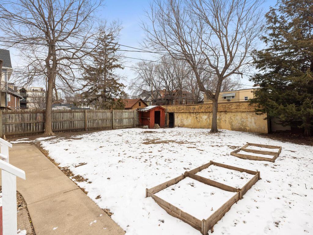 2017 Pleasant Avenue Property Photo 38