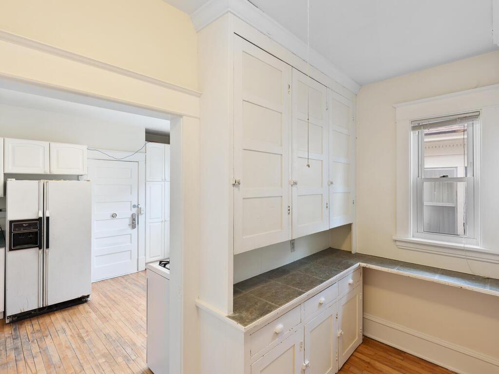2017 Pleasant Avenue Property Photo 40