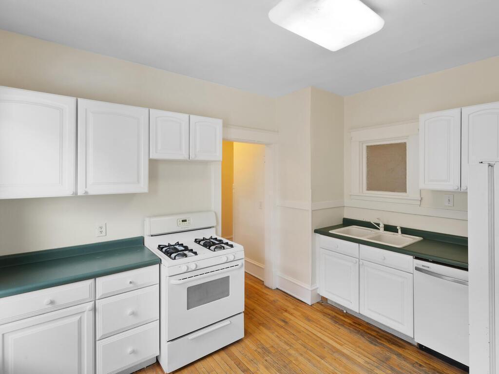 2017 Pleasant Avenue Property Photo 42