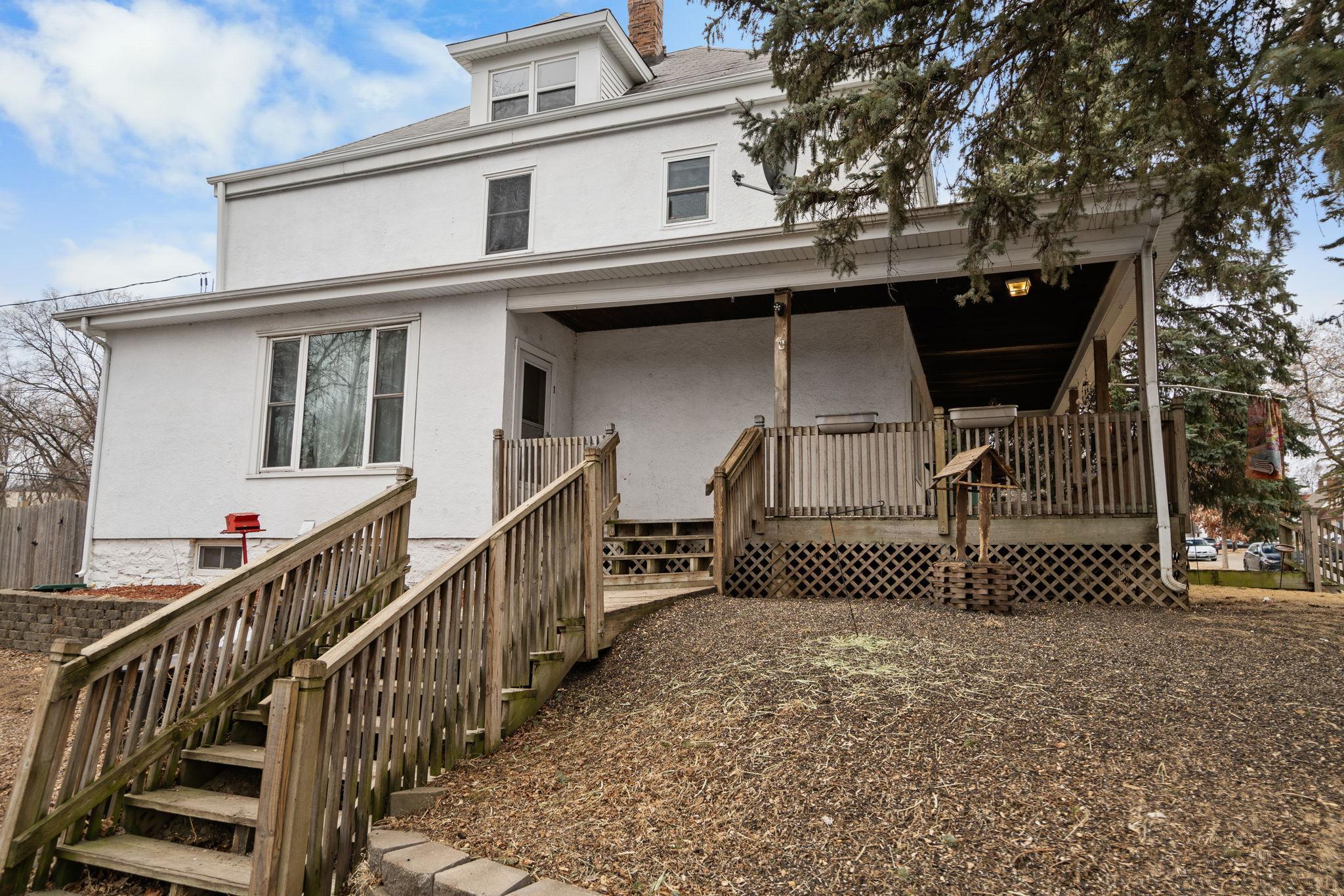 188 Curtice Street Property Photo 2
