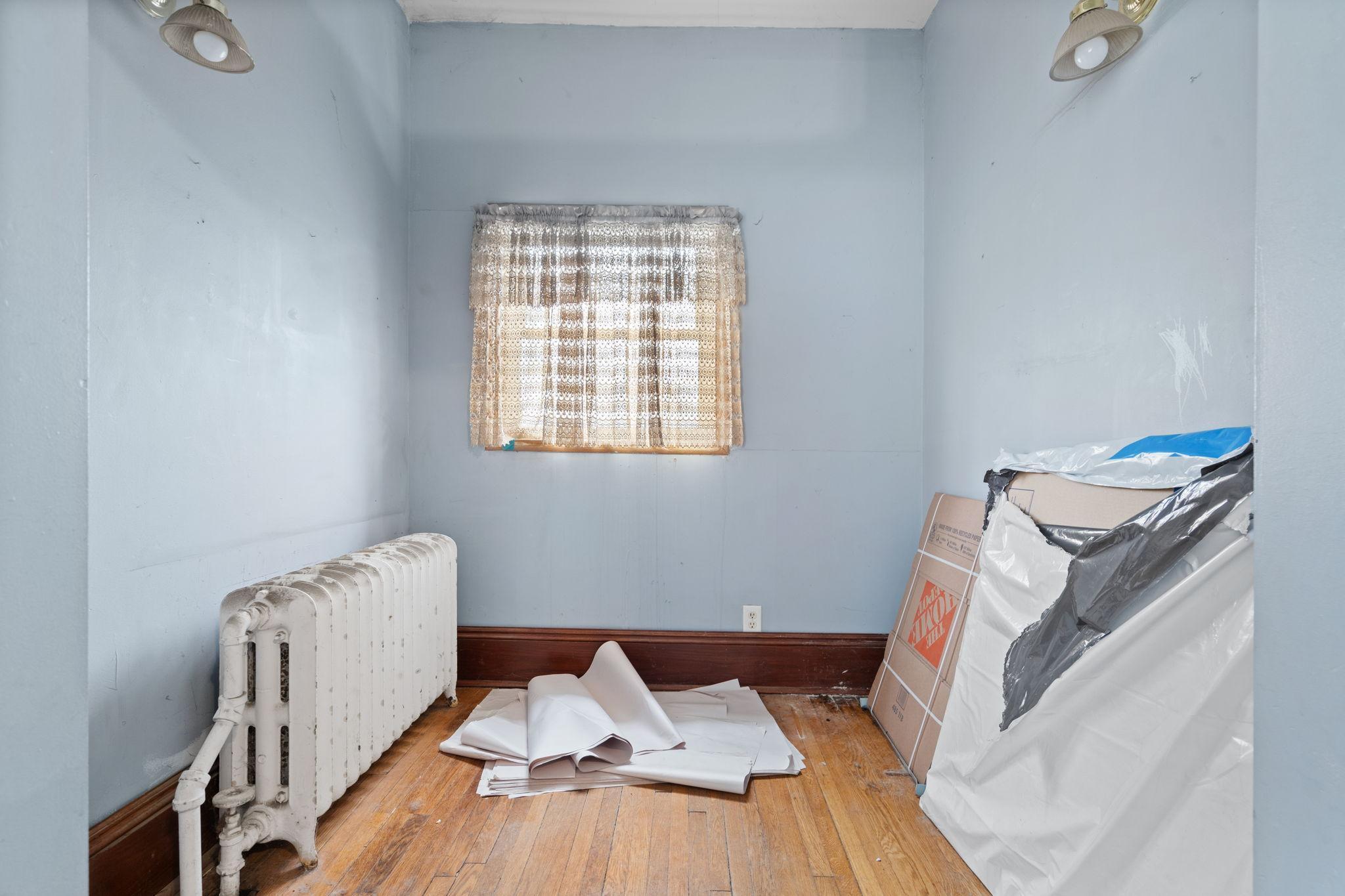 188 Curtice Street Property Photo 17