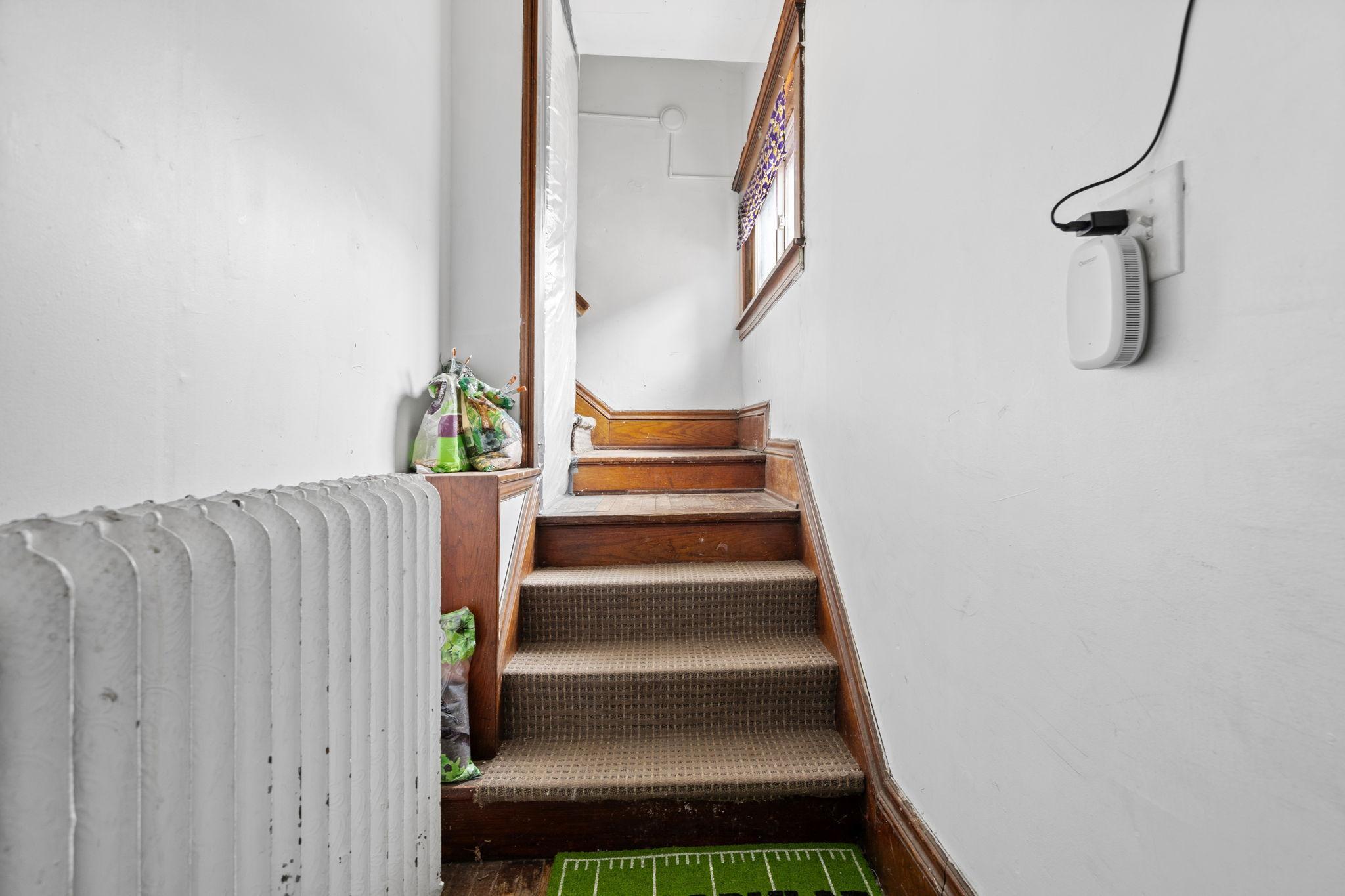 188 Curtice Street Property Photo 18