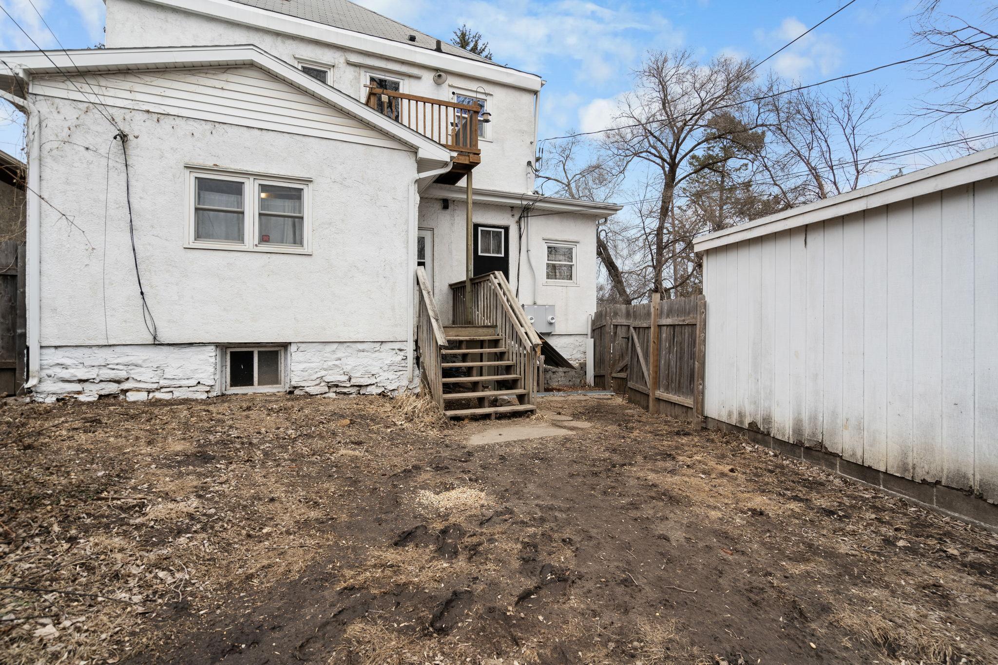 188 Curtice Street Property Photo 34