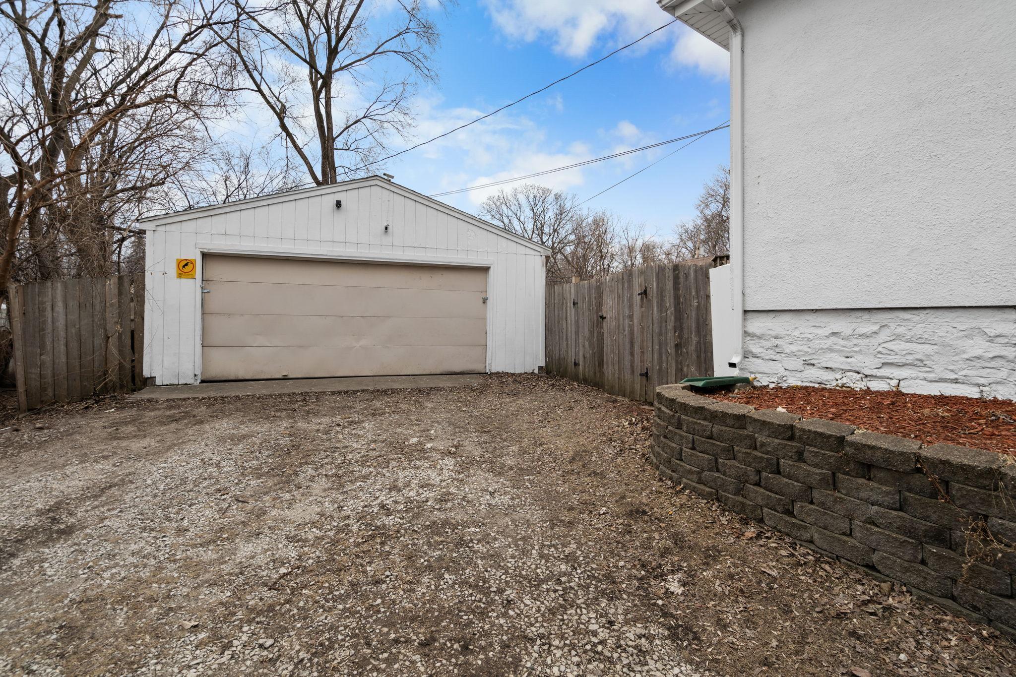 188 Curtice Street Property Photo 36