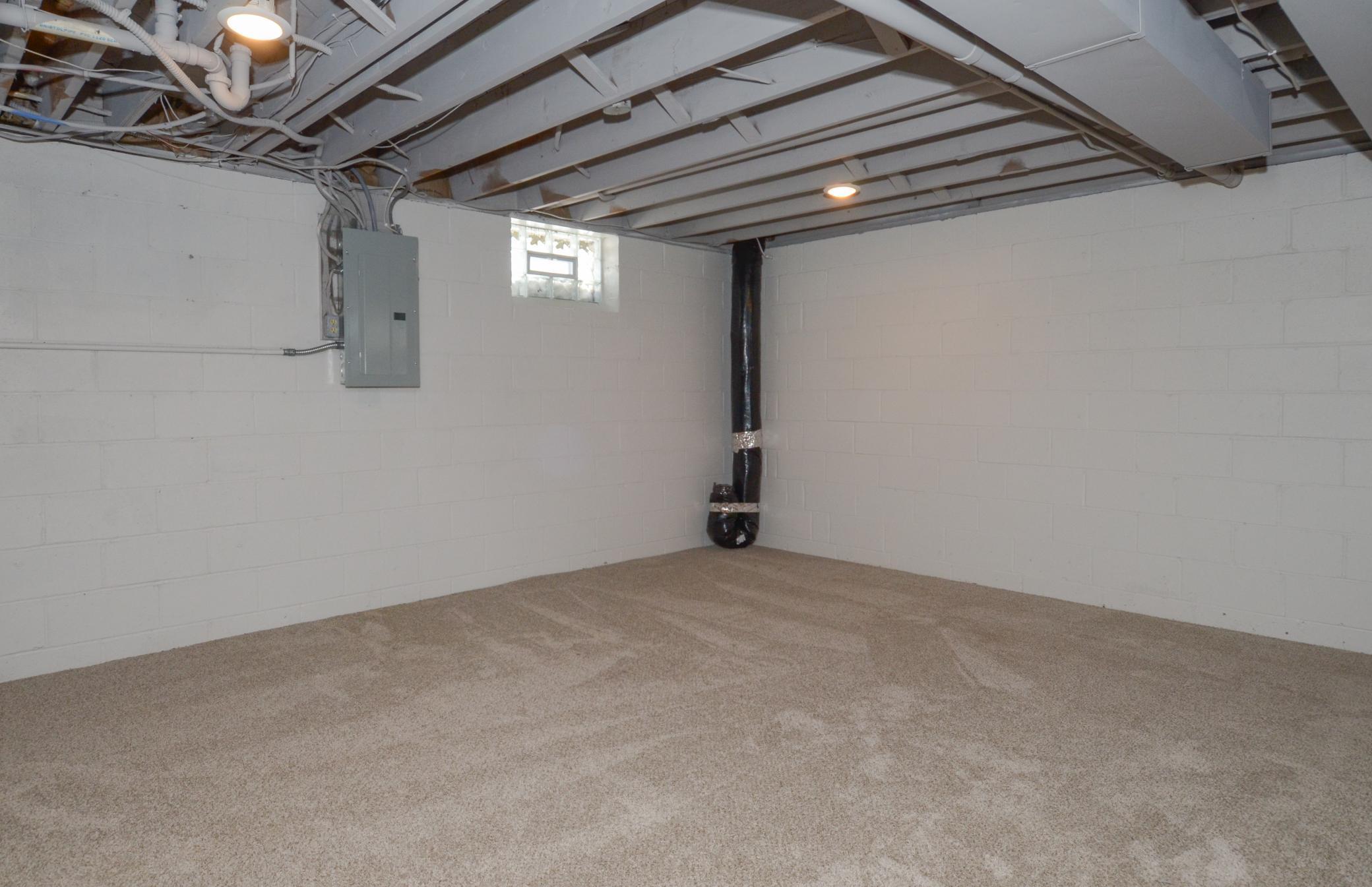 630 Cheryl Street Property Photo 29