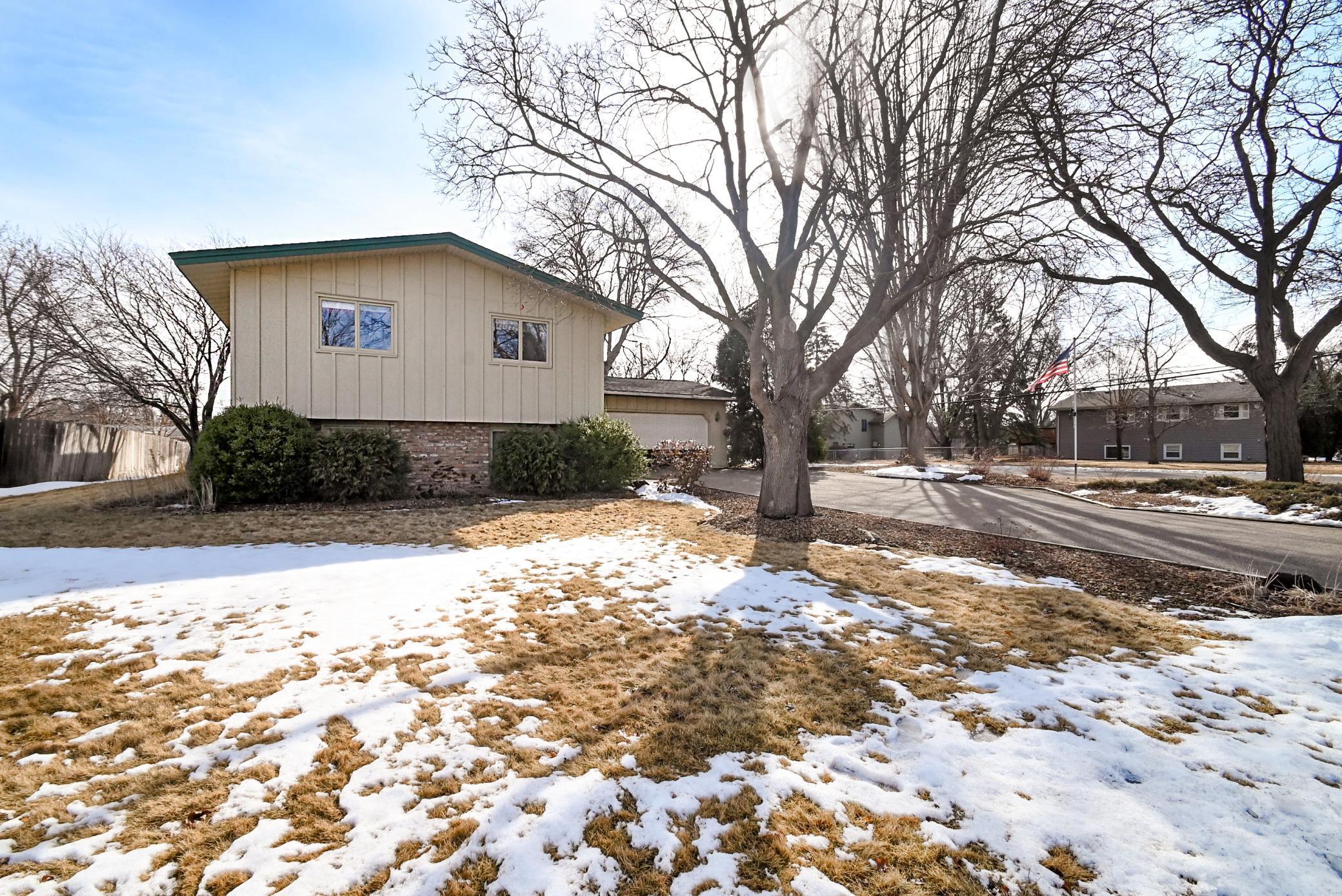 7900 Colorado Avenue Property Photo 1