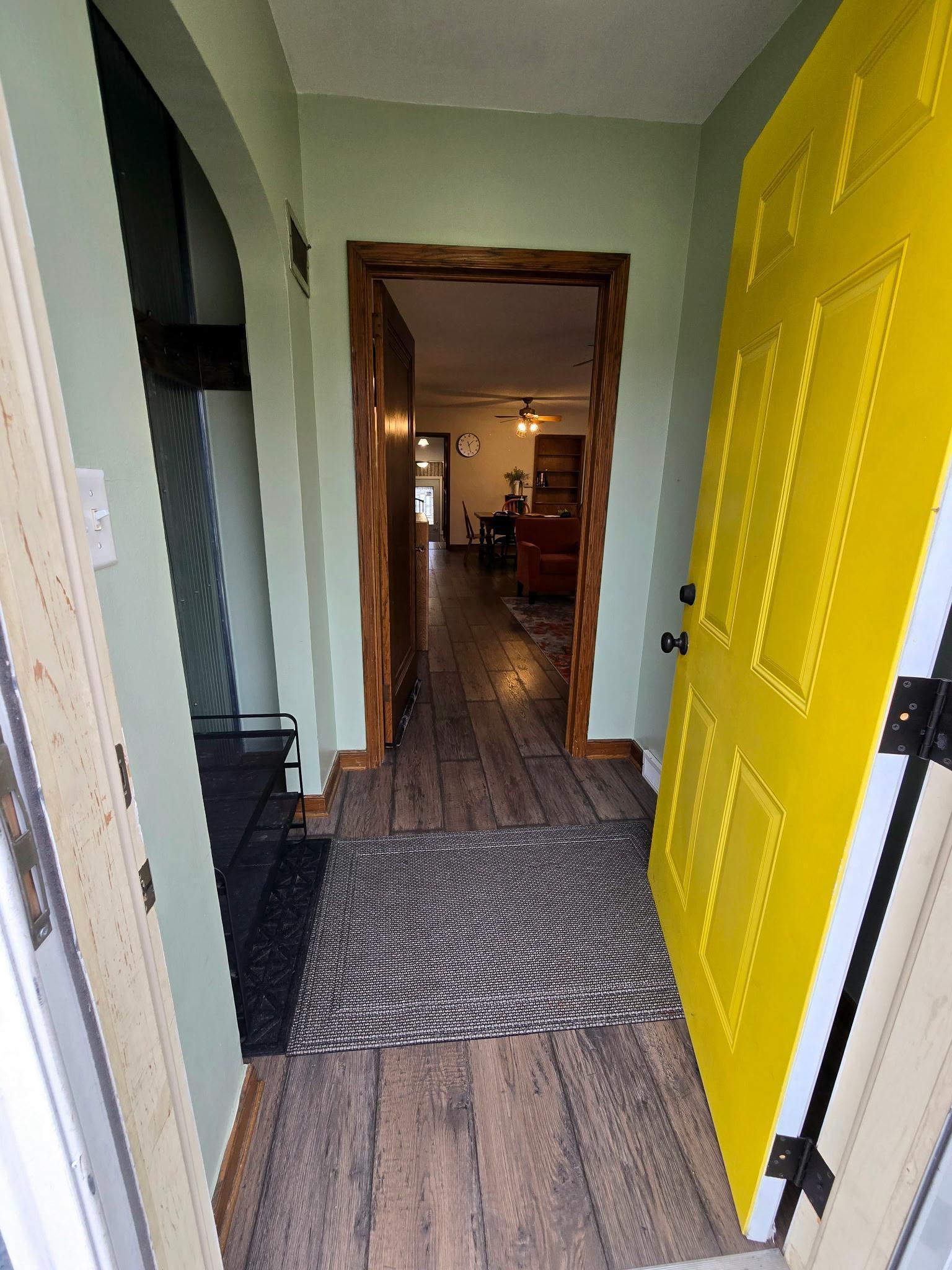 625 6th Street Property Photo 6