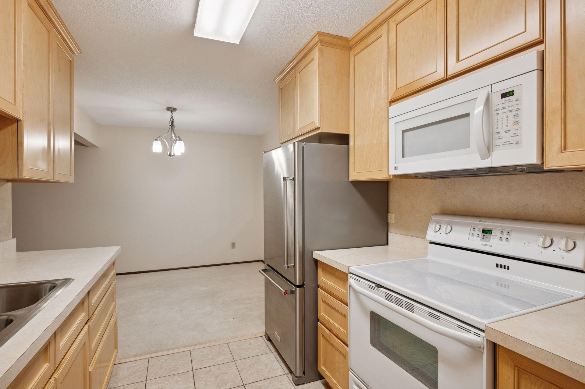 4350 Brookside Court 205 Property Photo 12