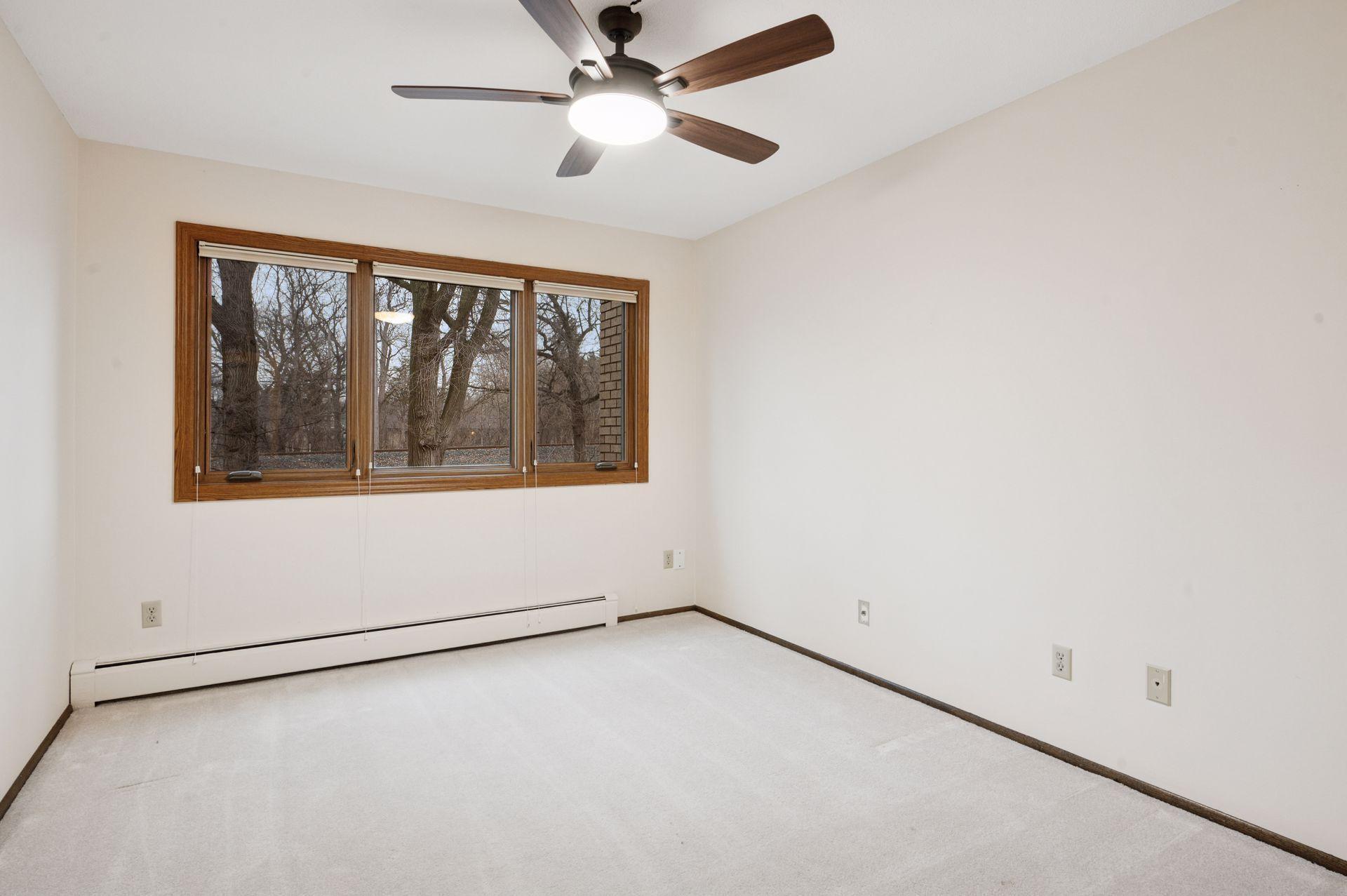 4350 Brookside Court 205 Property Photo 17