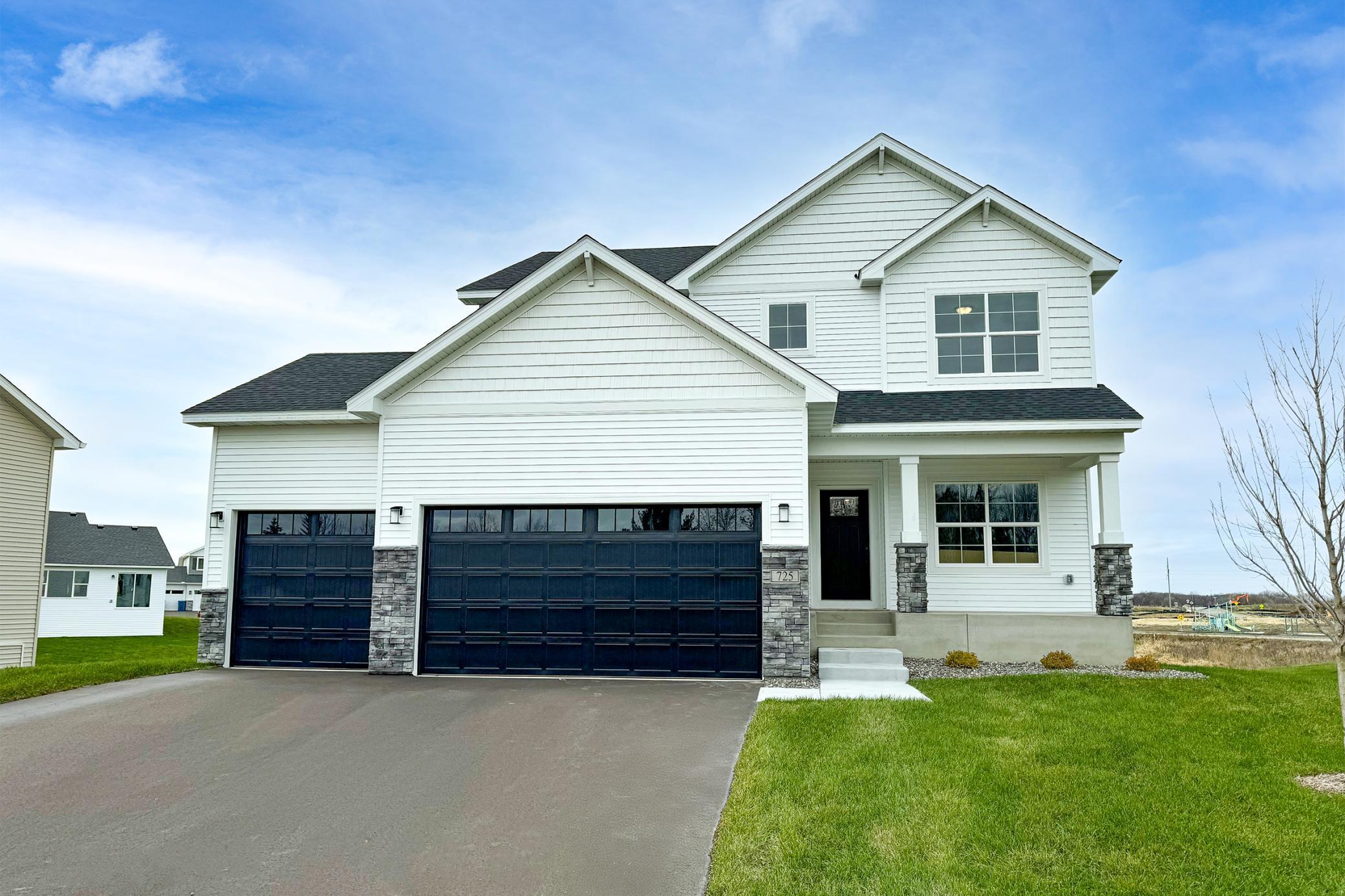 975 Greywood Boulevard Property Photo 1
