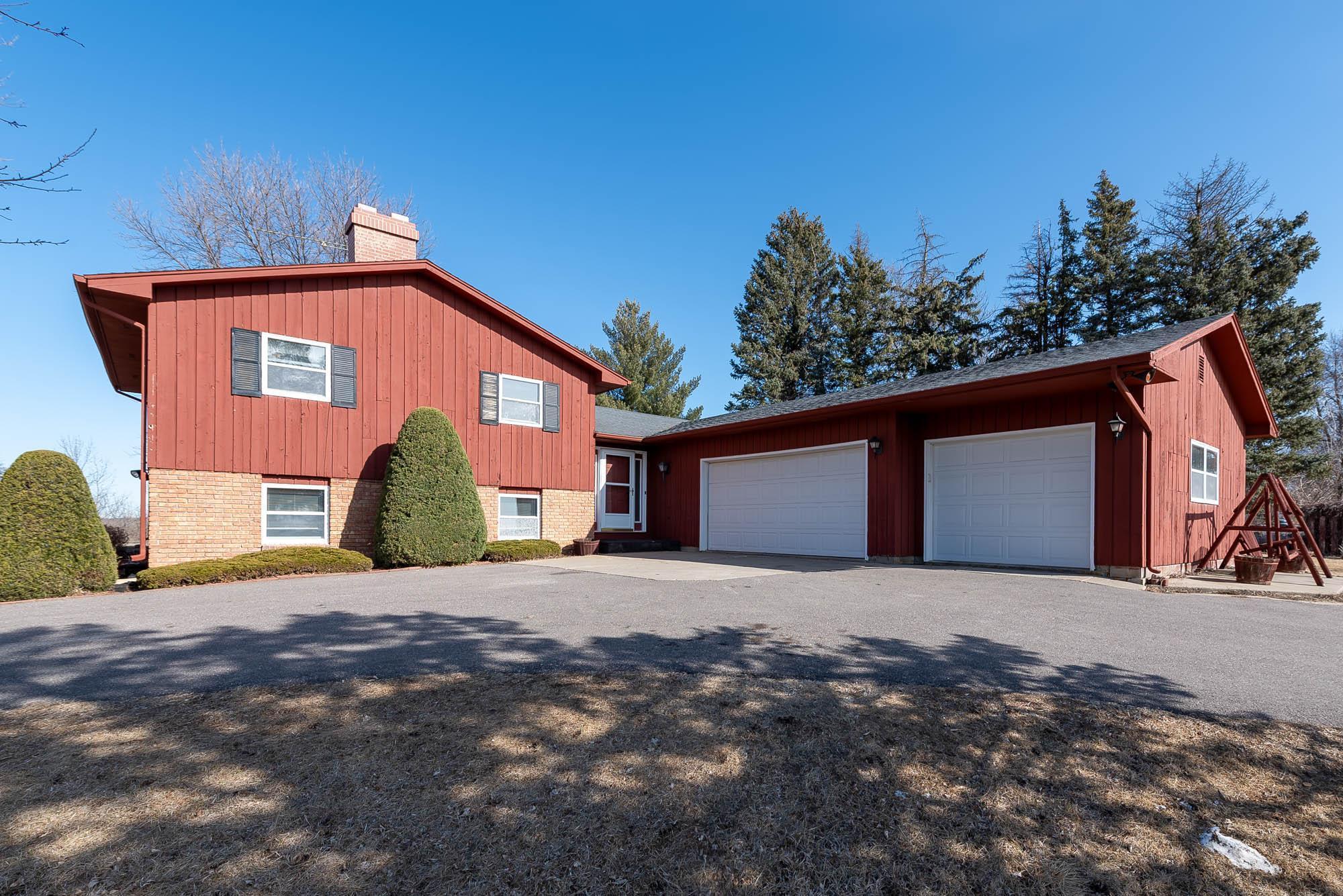 54960 Sunrise Lane Property Photo 1