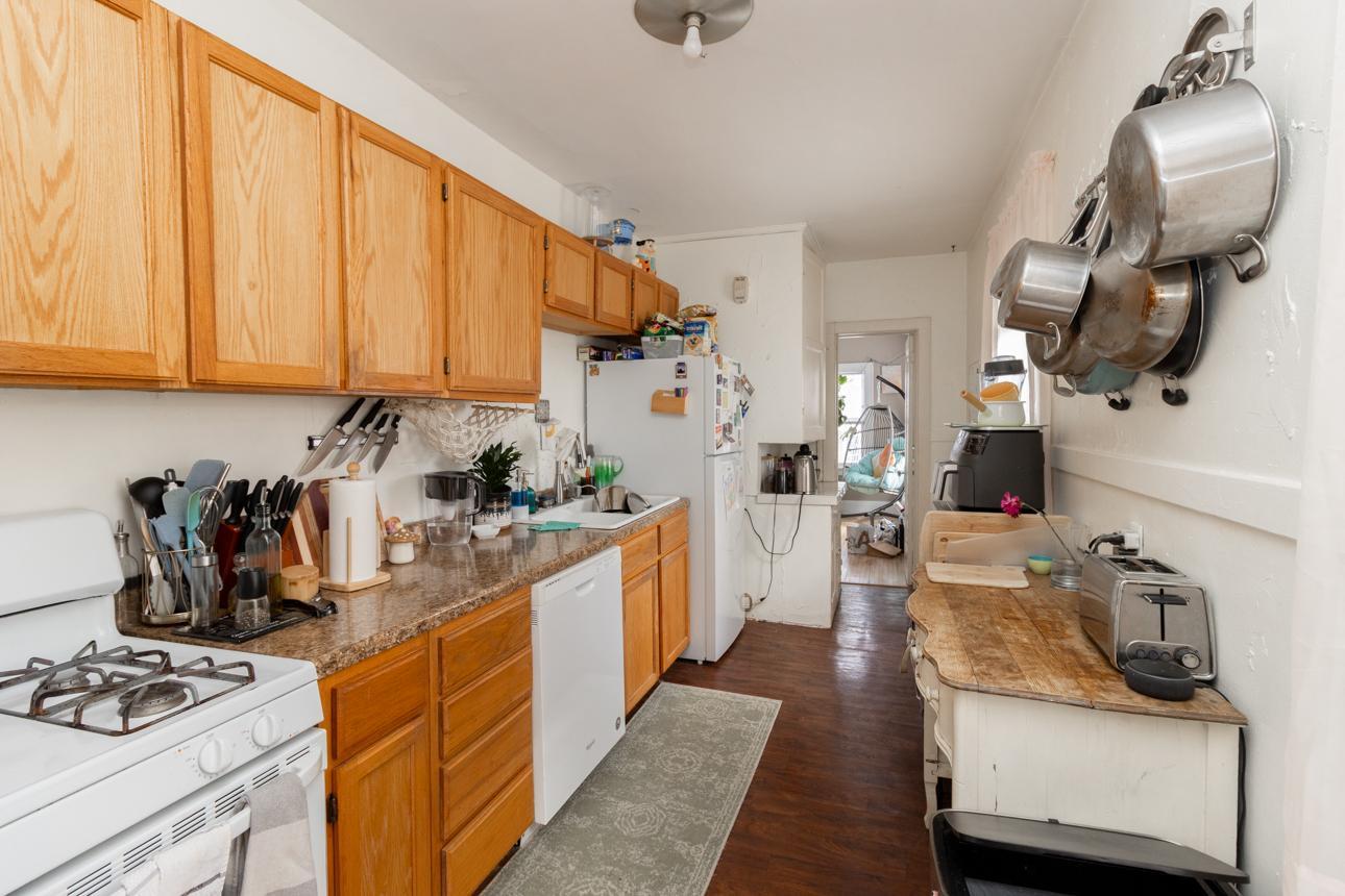 3533 Fremont Avenue Property Photo 6