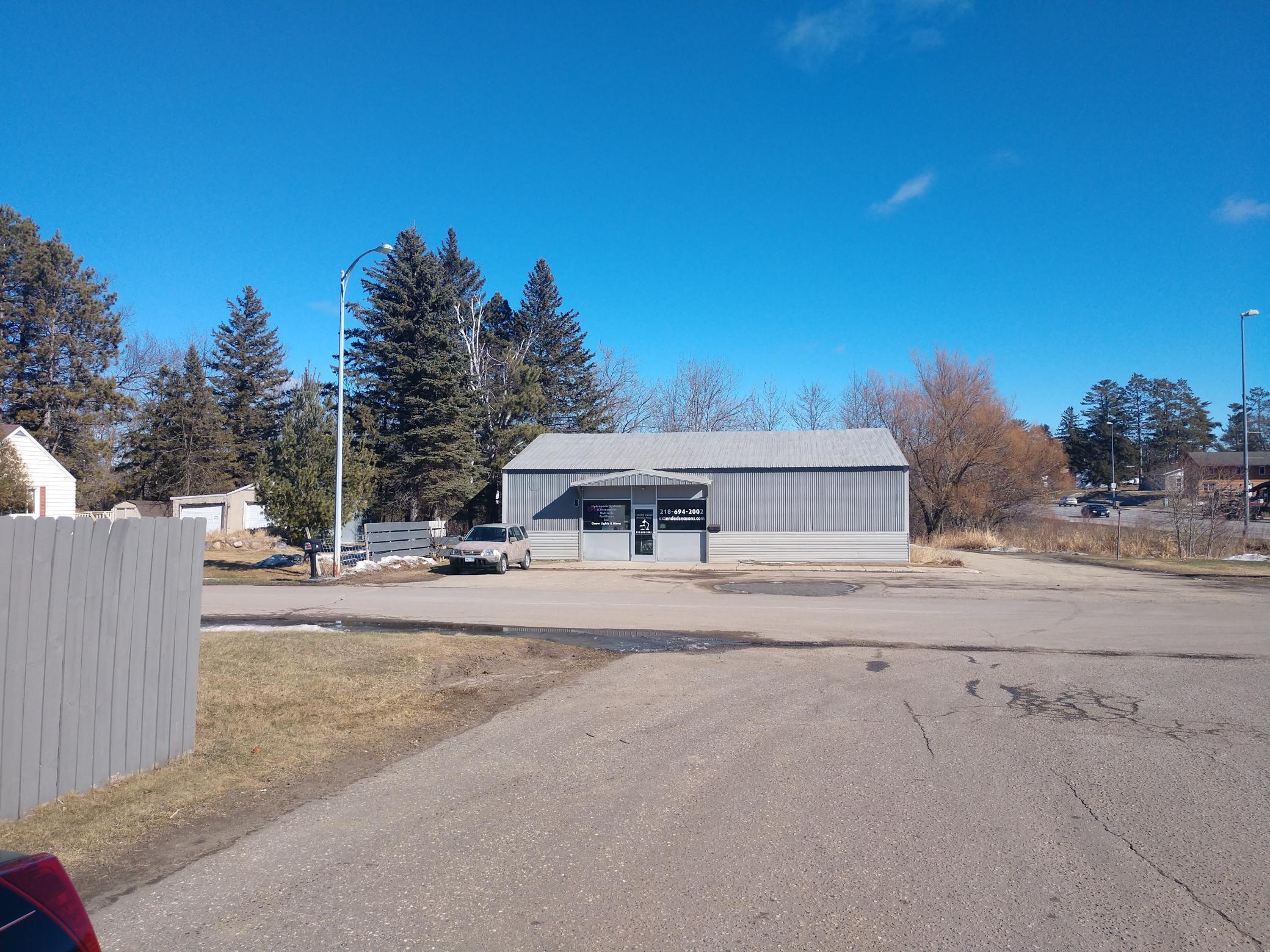 613 Central Street Property Photo
