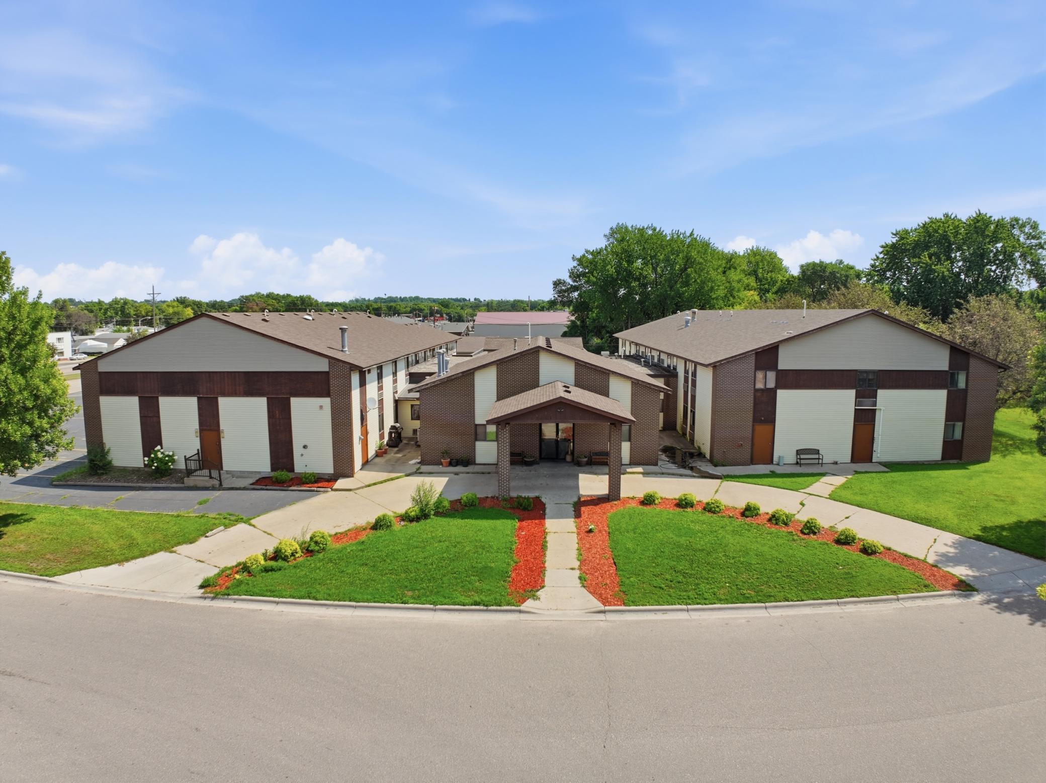 845 Us 212 W Property Photo 2