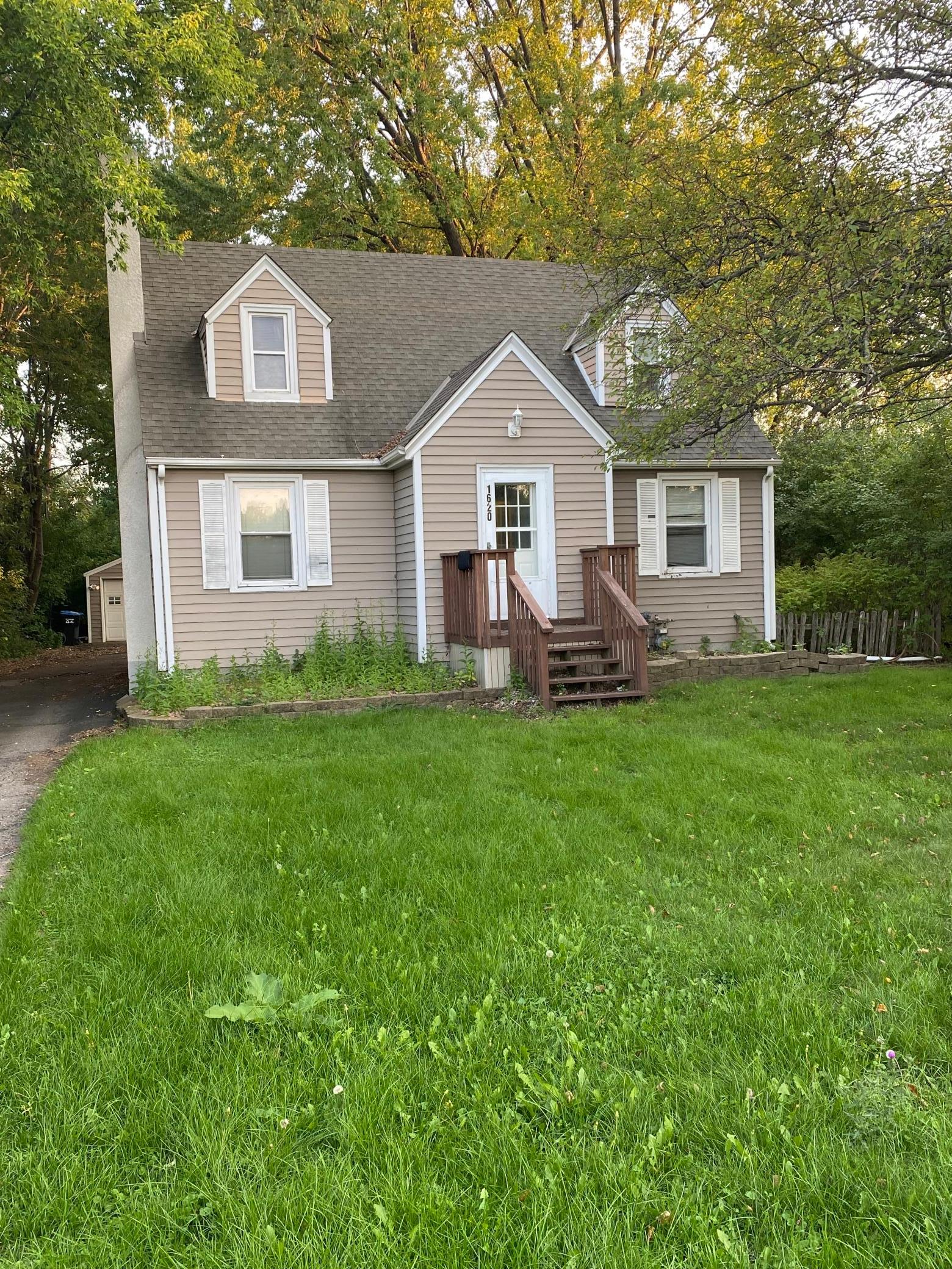 1620 County Road B W Property Photo 1