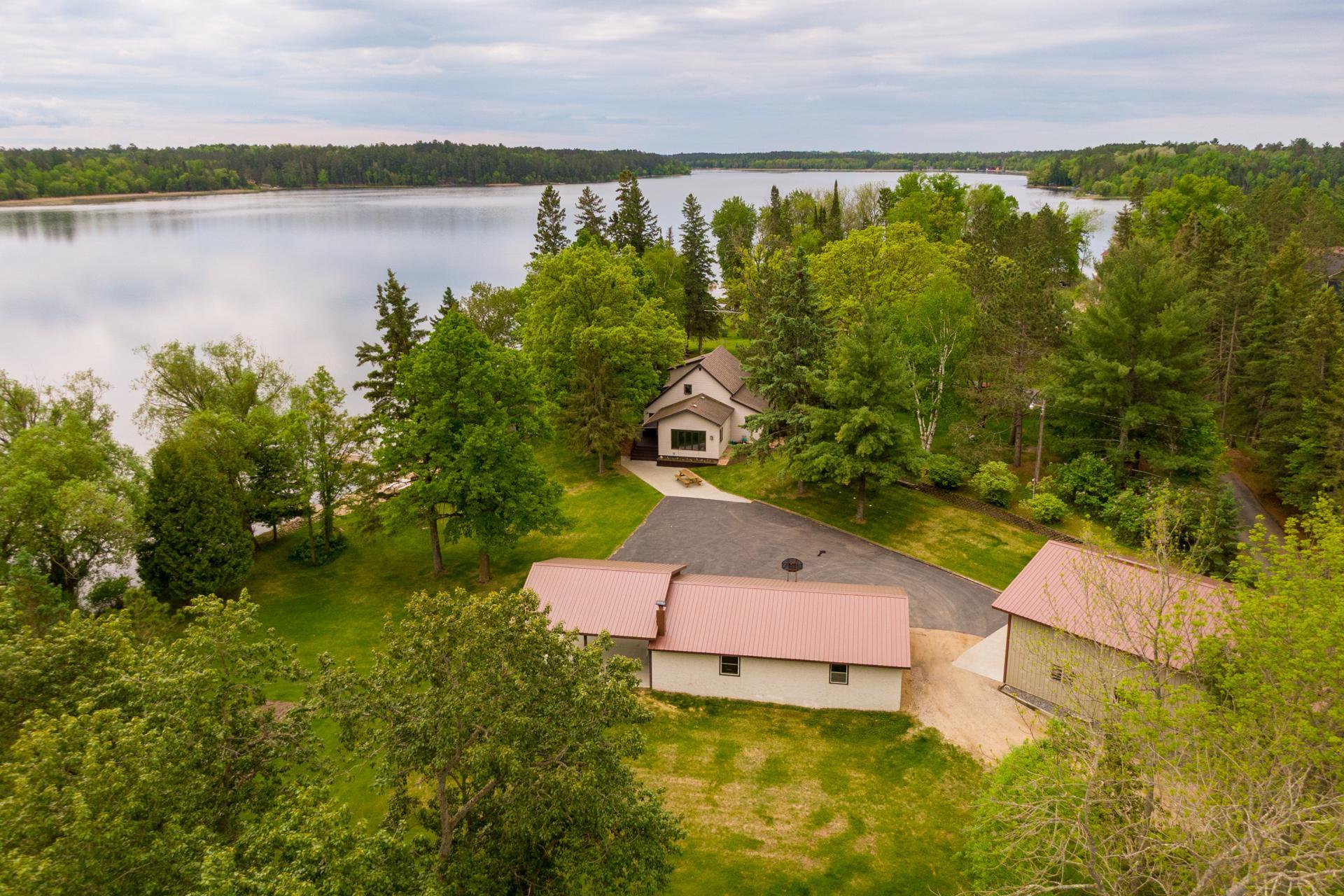 27303 Island Trail Property Photo 1
