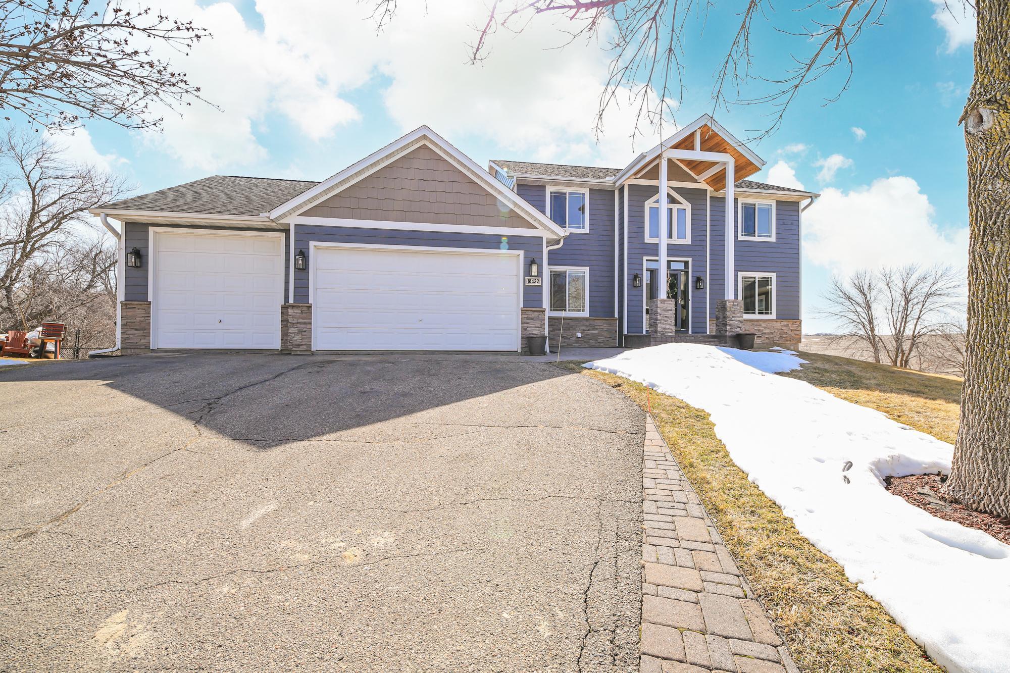 18422 Everest Circle Property Photo