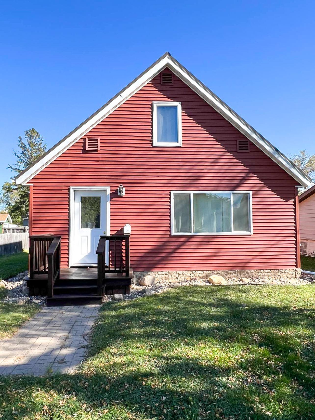 720 Saint Paul Avenue Property Photo
