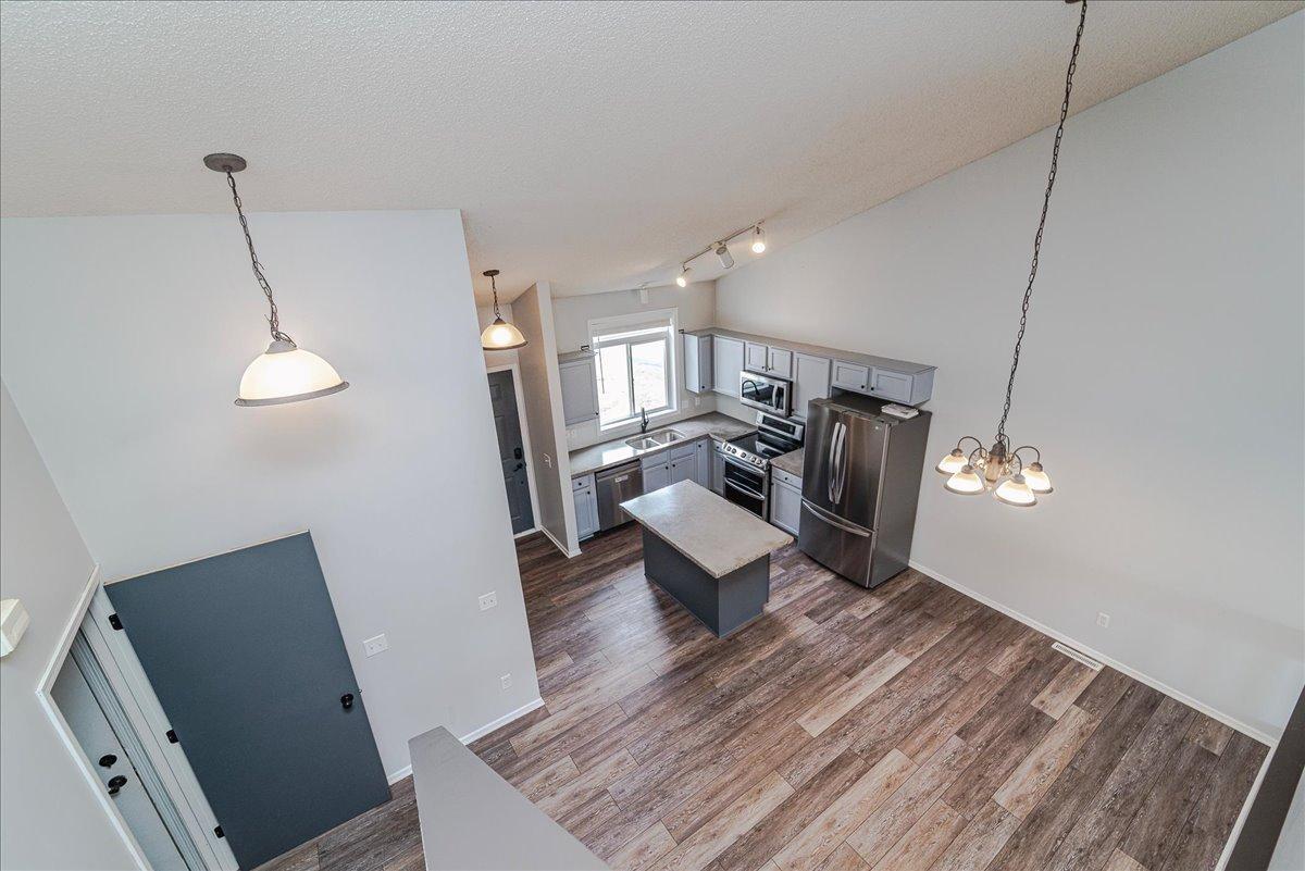 328 Pine Street Property Photo 5