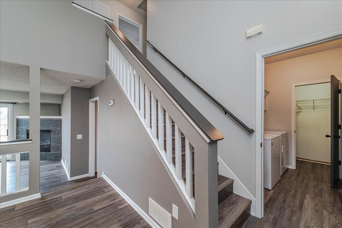 328 Pine Street Property Photo 16