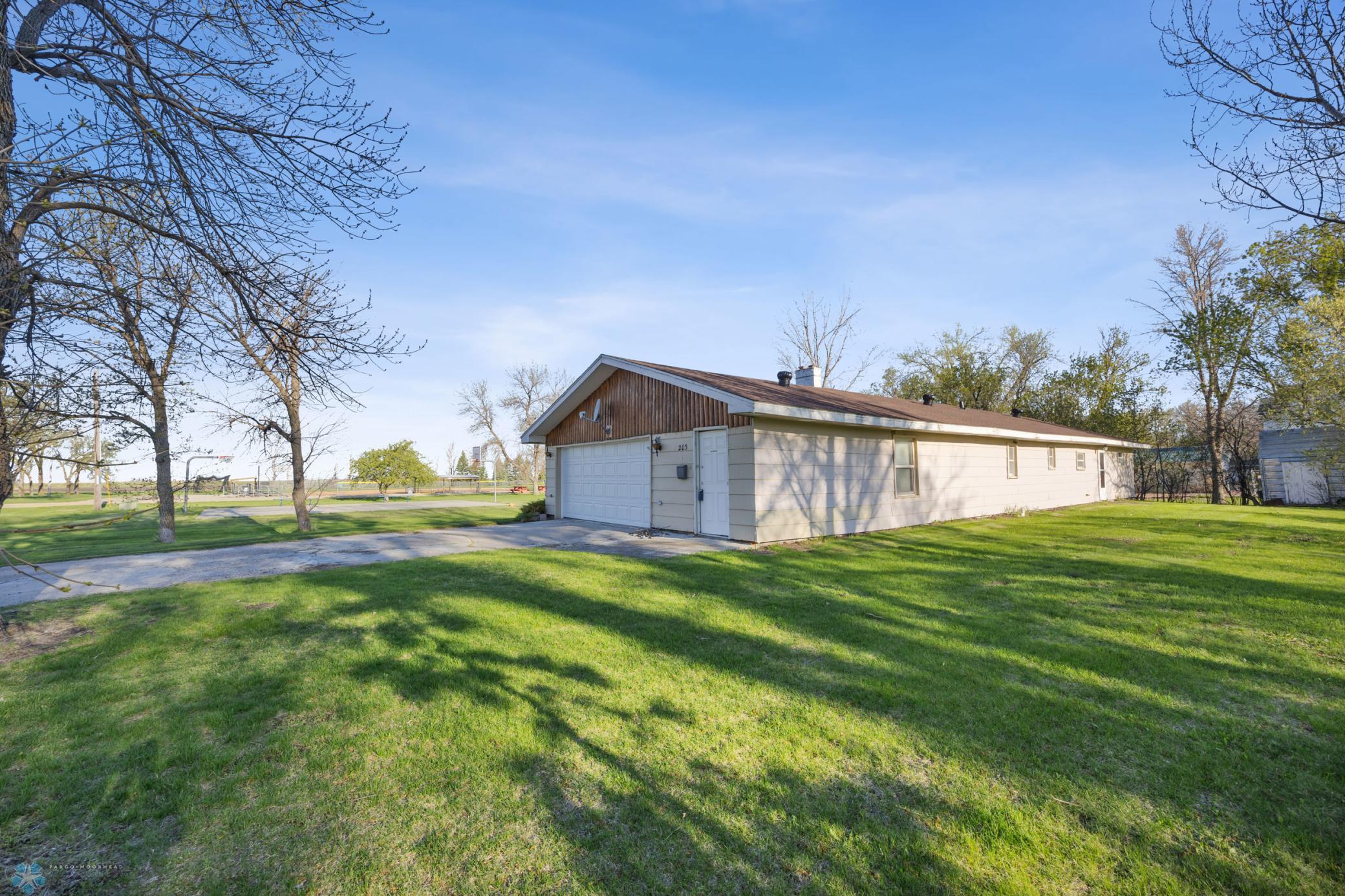 203 4th Street Property Photo