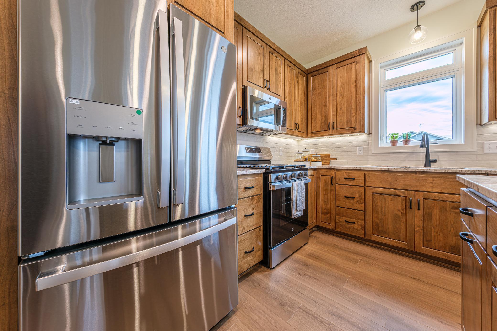 109 Eau Claire Avenue Property Photo 3