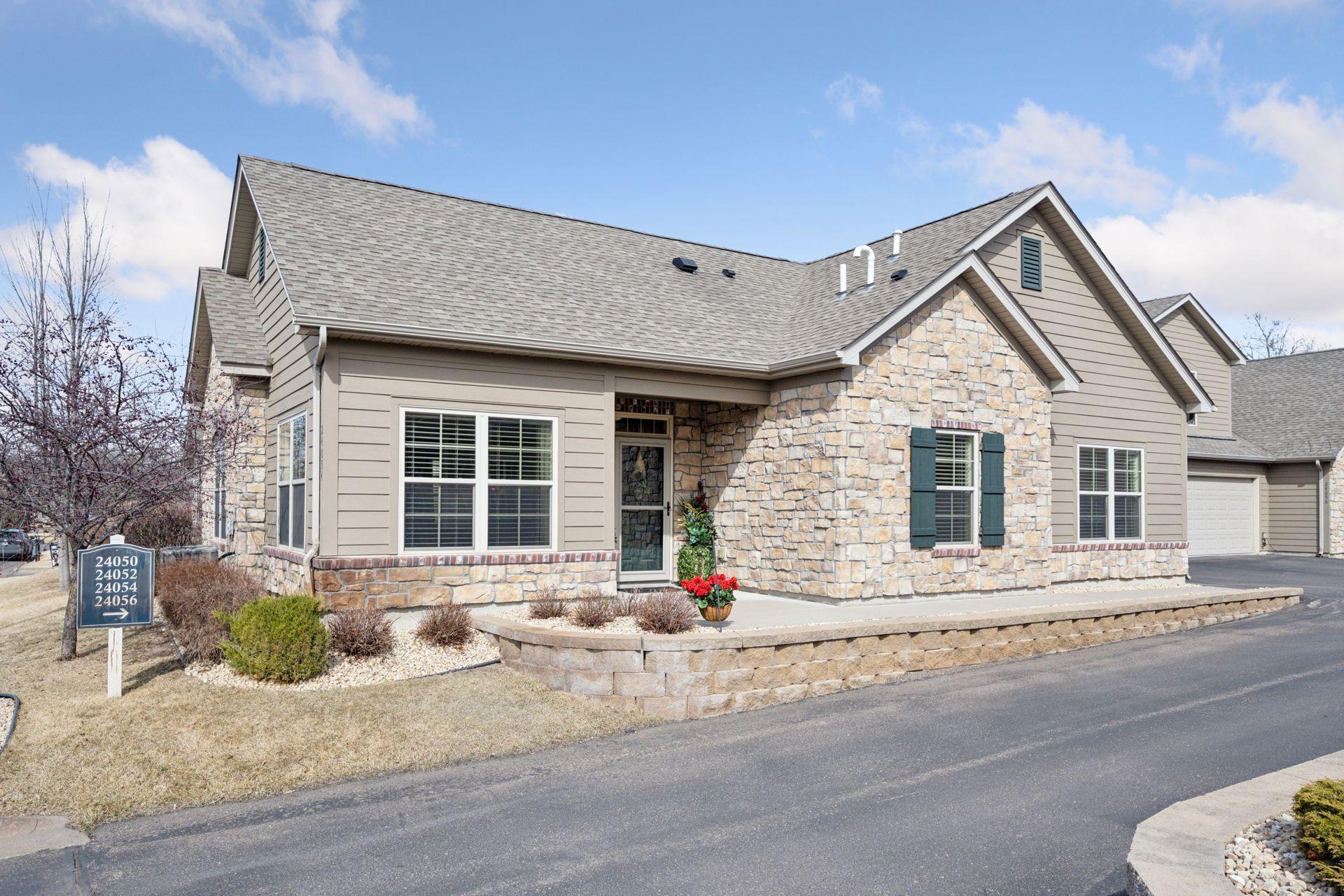 24054 Rivers Edge Road Property Photo 1