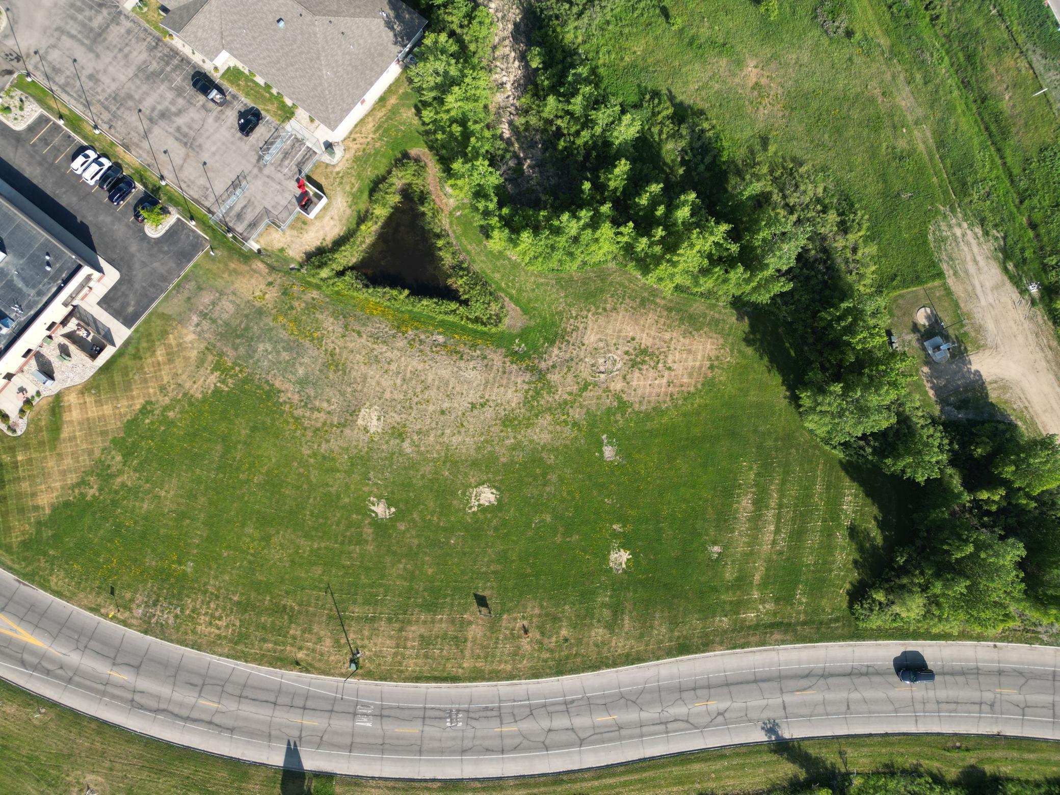 Xxxx Nokomis St Property Photo 4