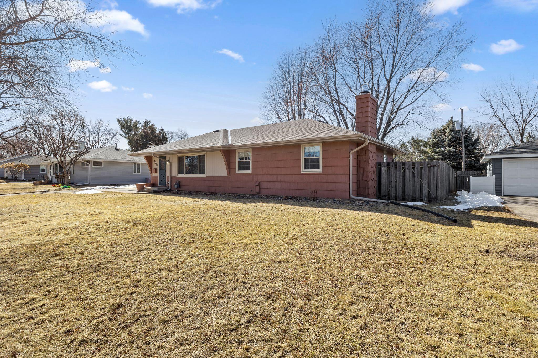 8030 Thomas Avenue Property Photo 1