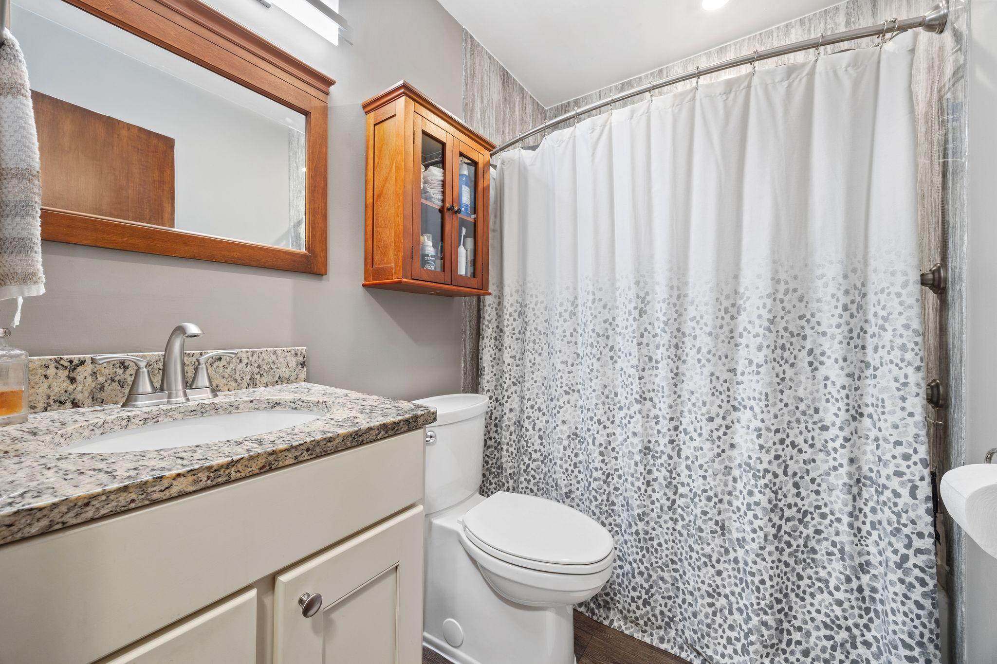 8030 Thomas Avenue Property Photo 15